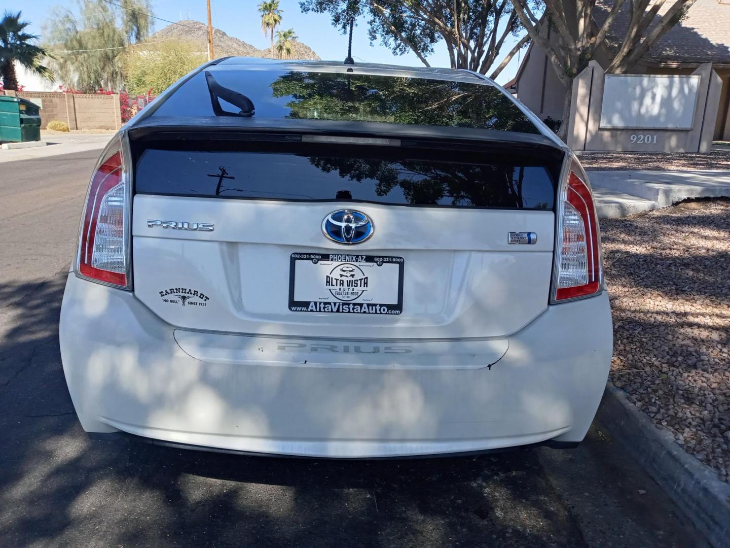 2012 WHITE /gray Toyota Prius Prius II (JTDKN3DU2C5) with an 1.8L L4 DOHC 16V HYBRID engine, Continuously Variable Transmission transmission, located at 323 E Dunlap Ave., Phoenix, AZ, 85020, (602) 331-9000, 33.567677, -112.069000 - 2012 Toyota Prius Prius II,........good condition, Ice cold A/C, No accidents, Power everything, Stereo/cd player, Phone sync, Bluetooth, Clean gray and lite gray interior with gray cloth seats in near perfect condition, power windows, power door locks, clean Arizona title, Runs and Drives Excellen - Photo#7