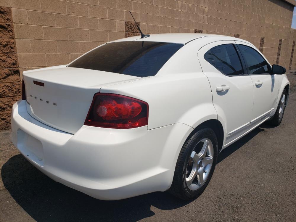 2011 WHITE /gray Dodge Avenger Express (1B3BD4FBXBN) with an 2.4L L4 DOHC 16V engine, 4-Speed Automatic transmission, located at 323 E Dunlap Ave., Phoenix, AZ, 85020, (602) 331-9000, 33.567677, -112.069000 - 2011 Dodge Avenger SE,...... EXCELLENT condition, A Real Must See!!.... No accidents, Power everything, Stereo/cd player, Ice cold ac, Clean gray interior with gray cloth seats in near perfect condition, power windows, power door locks, clean Arizona title, Runs and Drives Excellent. Very clean insi - Photo #3