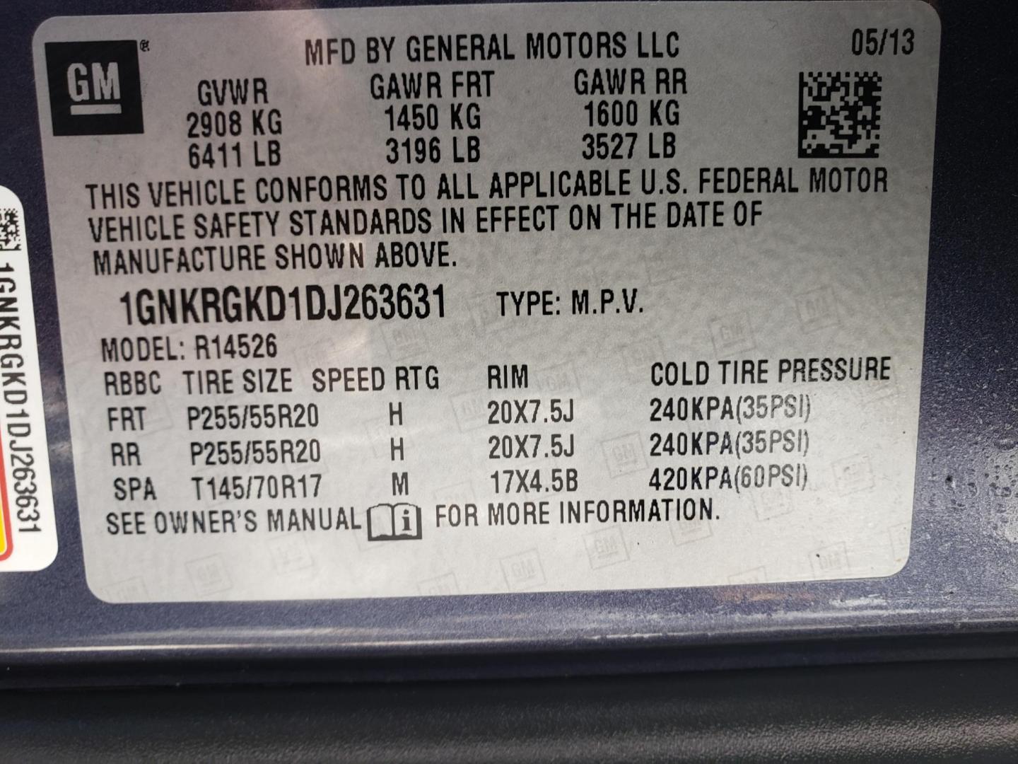 2013 BLUE /gray and black Chevrolet Traverse 1LT FWD (1GNKRGKD1DJ) with an 3.6L V6 DOHC 24V engine, 6-Speed Automatic transmission, located at 323 E Dunlap Ave., Phoenix, AZ, 85020, (602) 331-9000, 33.567677, -112.069000 - 2013 Chevrolet Traverse LT,..... EXCELLENT condition, Cold A/C front and back, Clean black and gray interior with black cloth seats in near perfect condition, Third row seating, New brakes, Tune up, Stereo/CD Player, Bluetooth, Phone sync, Back up camera, Satellite compatible, Cold Rear a/c, No acci - Photo#21