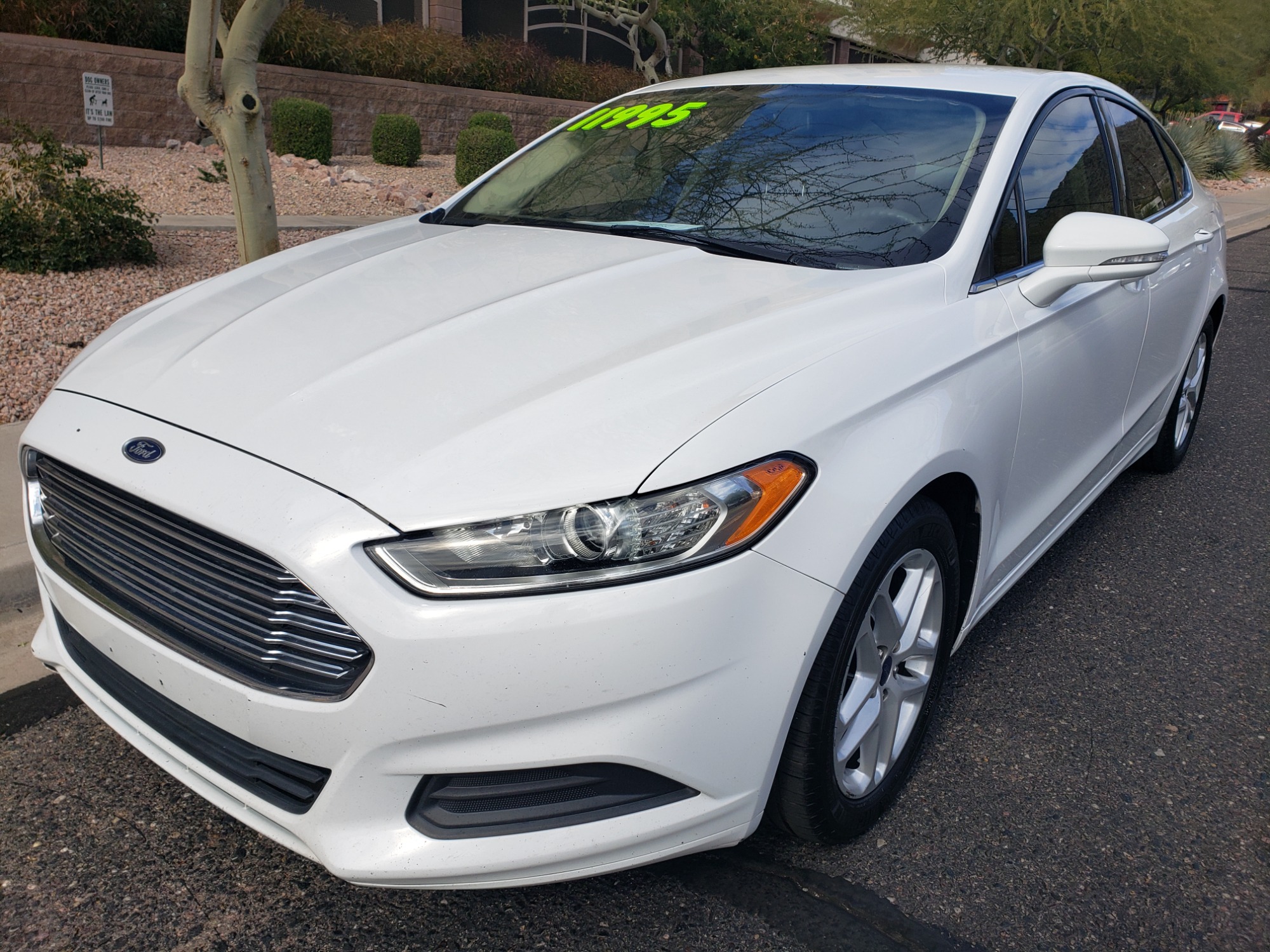 photo of 2014 Ford Fusion SE