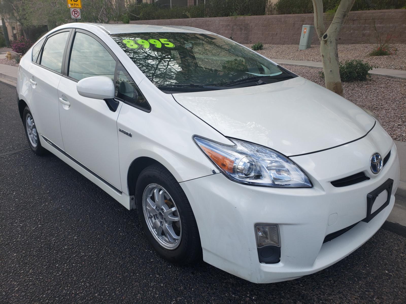 2010 WHITE /Tan and black Toyota Prius Prius II (JTDKN3DU8A0) with an 1.8L L4 DOHC 16V engine, Continuously Variable Transmisson transmission, located at 323 E Dunlap Ave., Phoenix, AZ, 85020, (602) 331-9000, 33.567677, -112.069000 - 2010 Toyota Prius,....... EXCELLENT condition, A Real Must See!!.... No accidents, Power everything, Ice cold ac, Stereo/CD player, Clean black and tan interior with tan cloth seats in near perfect condition, power windows, power door locks, clean Arizona title, Runs and Drives Excellent. passed emi - Photo #2