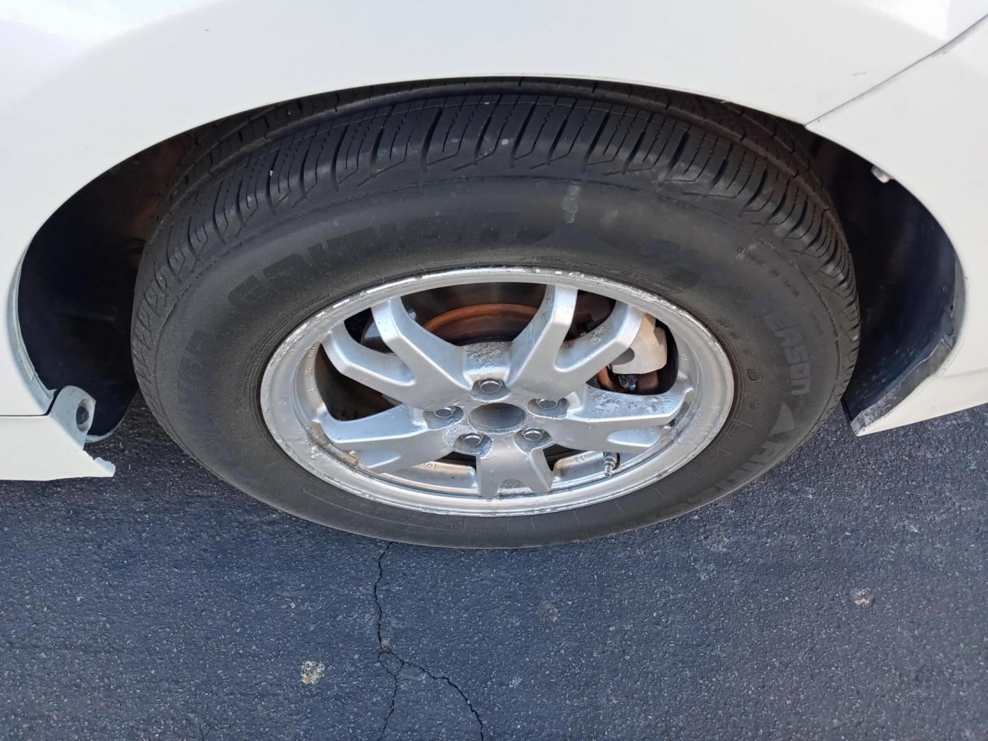 2010 WHITE /Tan and black Toyota Prius Prius II (JTDKN3DU8A0) with an 1.8L L4 DOHC 16V engine, Continuously Variable Transmisson transmission, located at 323 E Dunlap Ave., Phoenix, AZ, 85020, (602) 331-9000, 33.567677, -112.069000 - 2010 Toyota Prius,....... EXCELLENT condition, A Real Must See!!.... No accidents, Power everything, Ice cold ac, Stereo/CD player, Clean black and tan interior with tan cloth seats in near perfect condition, power windows, power door locks, clean Arizona title, Runs and Drives Excellent. passed emi - Photo#18