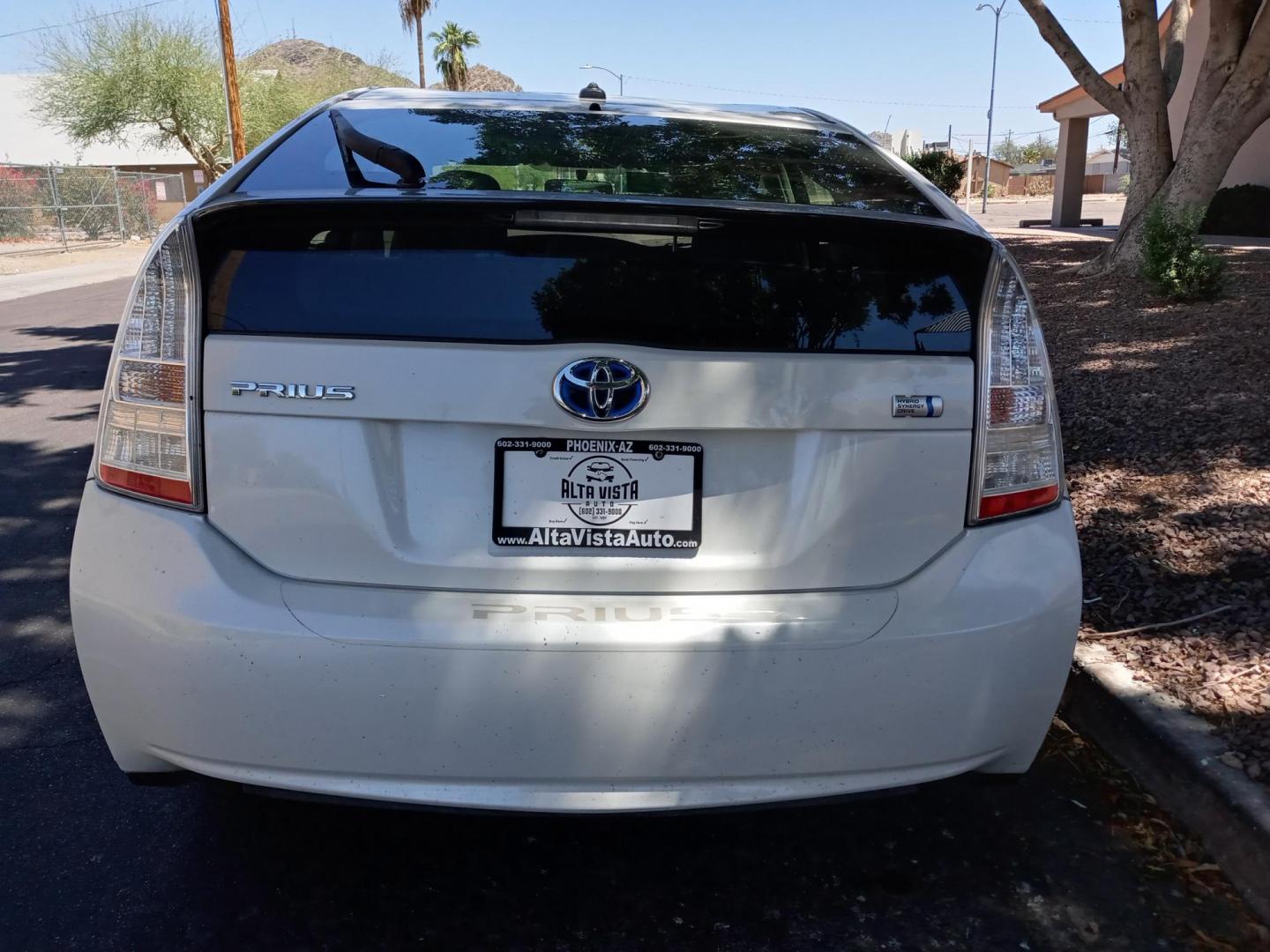 2010 WHITE /Tan and black Toyota Prius Prius II (JTDKN3DU8A0) with an 1.8L L4 DOHC 16V engine, Continuously Variable Transmisson transmission, located at 323 E Dunlap Ave., Phoenix, AZ, 85020, (602) 331-9000, 33.567677, -112.069000 - 2010 Toyota Prius,....... EXCELLENT condition, A Real Must See!!.... No accidents, Power everything, Ice cold ac, Stereo/CD player, Clean black and tan interior with tan cloth seats in near perfect condition, power windows, power door locks, clean Arizona title, Runs and Drives Excellent. passed emi - Photo#7