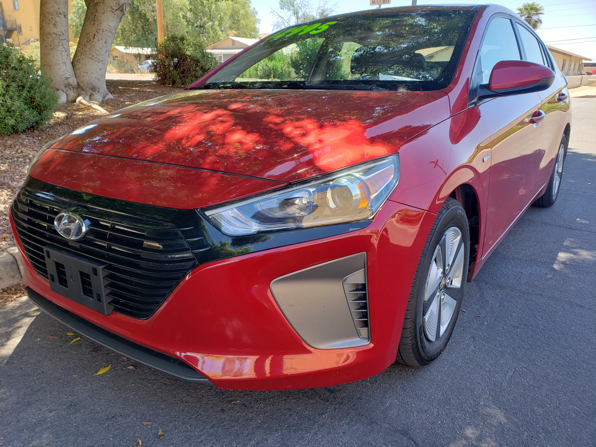 photo of 2019 Hyundai Ioniq Hybrid Blue