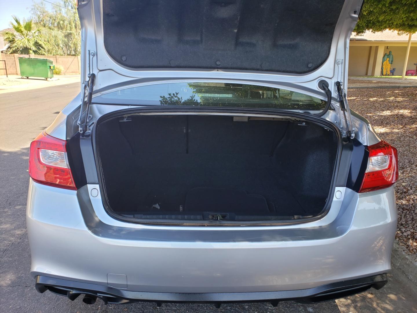 2019 /gray and black Subaru Legacy 2.5i Premium (4S3BNAB69K3) with an 2.5L H4 SOHC 16V engine, CVT transmission, located at 323 E Dunlap Ave., Phoenix, AZ, 85020, (602) 331-9000, 33.567677, -112.069000 - 2019 Subaru Legacy,......EXCELLENT condition, A Real Must See!!.... No accidents, Power everything, Touch screen Stereo/cd player, Phone sync, Bluetooth, Satellite compatible, Backup camera, Ice cold ac, Clean gray and Black interior with black cloth seats in near perfect condition, power windows, p - Photo#17