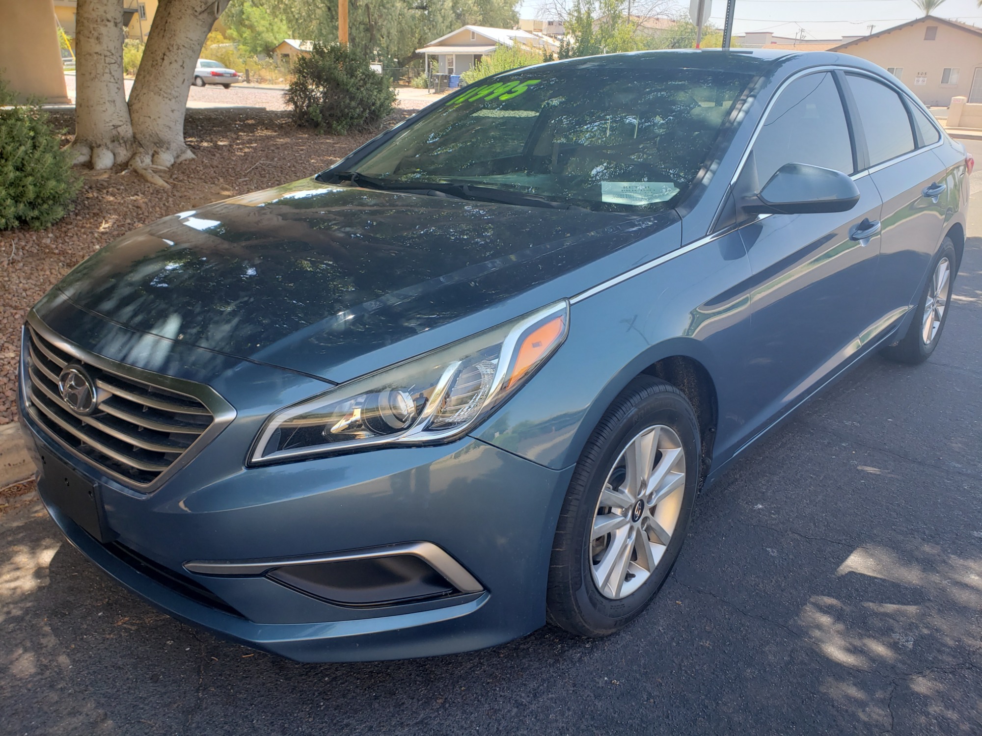 photo of 2016 Hyundai Sonata SE