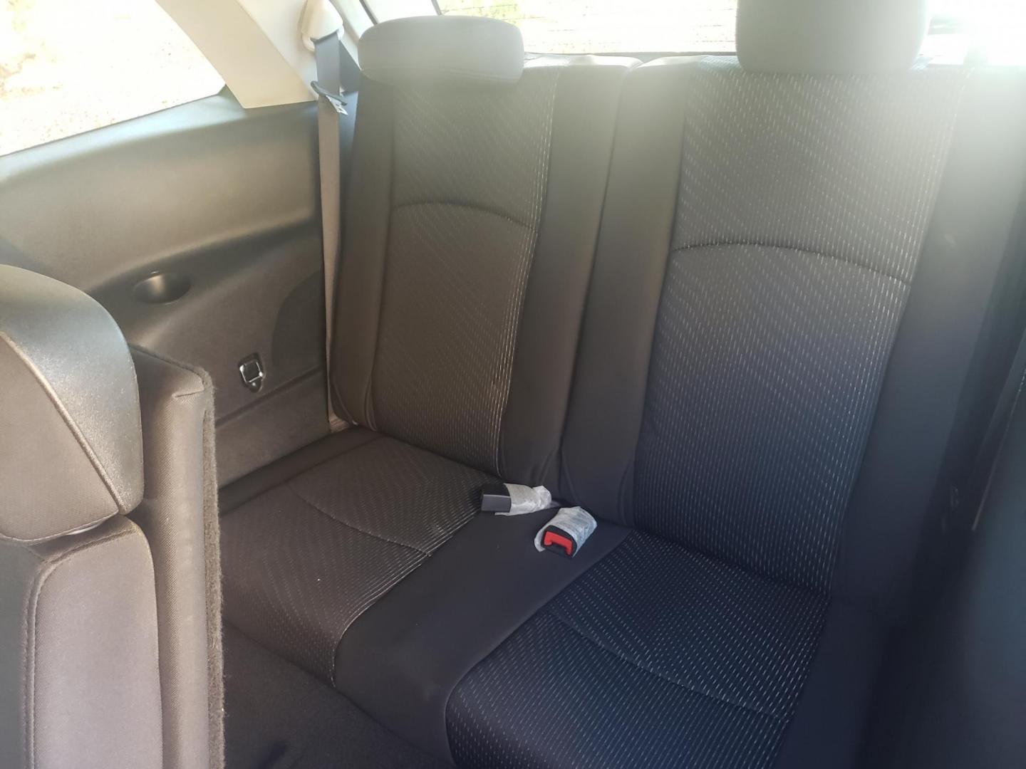 2017 /gray and black Dodge Journey SE (3C4PDCAB5HT) with an 2.4L L4 DOHC 16V engine, 4A transmission, located at 323 E Dunlap Ave., Phoenix, AZ, 85020, (602) 331-9000, 33.567677, -112.069000 - Photo#11