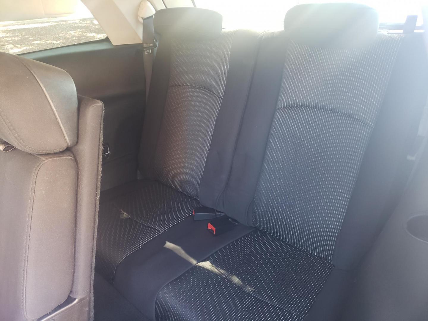 2013 /gray and black Dodge Journey SXT (3C4PDCBG6DT) with an 3.6L V6 DOHC 24V engine, 6-Speed Automatic transmission, located at 323 E Dunlap Ave., Phoenix, AZ, 85020, (602) 331-9000, 33.567677, -112.069000 - Photo#12