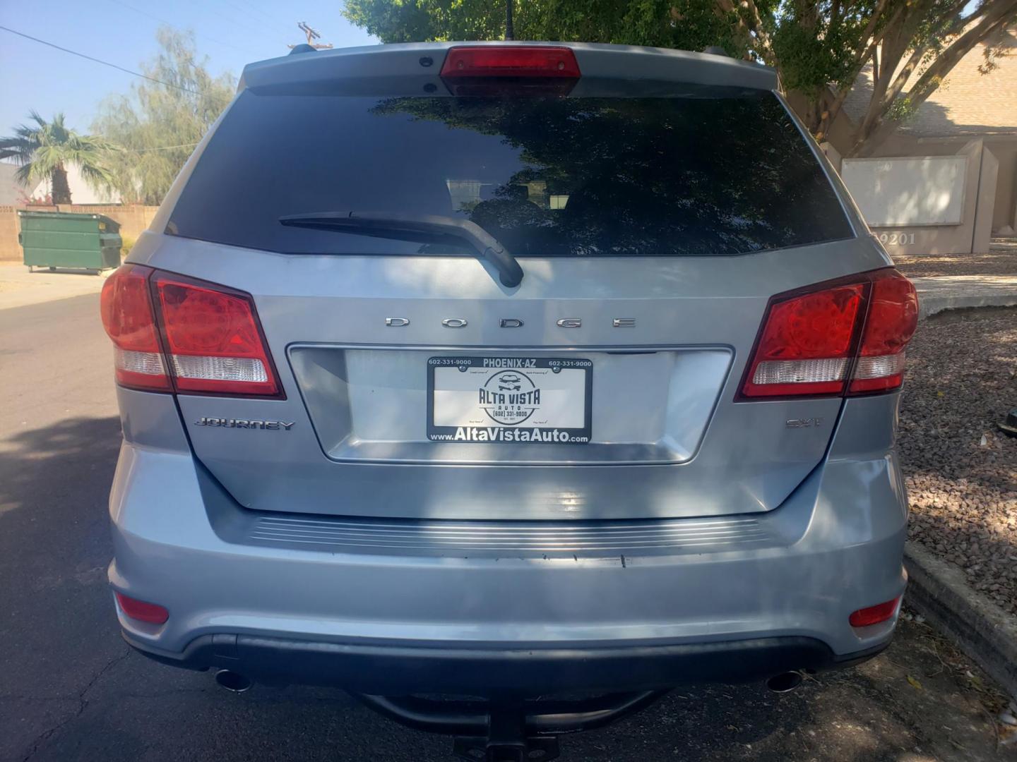 2013 /gray and black Dodge Journey SXT (3C4PDCBG6DT) with an 3.6L V6 DOHC 24V engine, 6-Speed Automatic transmission, located at 323 E Dunlap Ave., Phoenix, AZ, 85020, (602) 331-9000, 33.567677, -112.069000 - Photo#7