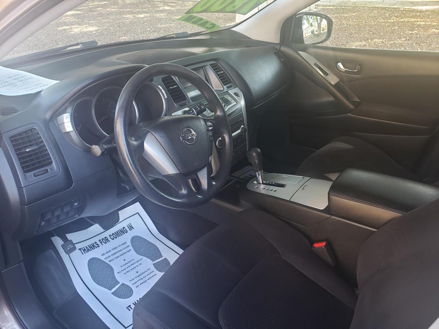 2014 /gray and black Nissan Murano SL AWD (JN8AZ1MW1EW) with an 3.5L V6 DOHC 24V engine, Continuously Variable Transmission transmission, located at 323 E Dunlap Ave., Phoenix, AZ, 85020, (602) 331-9000, 33.567677, -112.069000 - 2014 Nissan Murano SL AWD,……..EXCELLENT condition,......Ice Cold A/C, Clean Black and gray interior with black cloth seats in near perfect condition, New brakes, Tune up, Stereo/CD Player, Bluetooth, Phone sync, This suv is gorgeous inside and out, Incredible gas mileage! Arizona title , Runs a - Photo#9