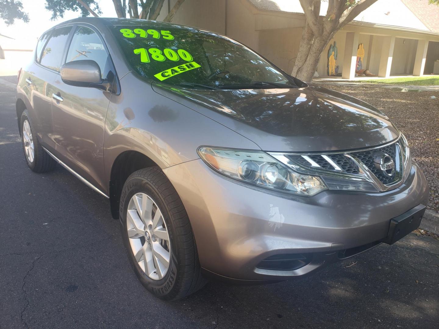 2014 /gray and black Nissan Murano SL AWD (JN8AZ1MW1EW) with an 3.5L V6 DOHC 24V engine, Continuously Variable Transmission transmission, located at 323 E Dunlap Ave., Phoenix, AZ, 85020, (602) 331-9000, 33.567677, -112.069000 - 2014 Nissan Murano SL AWD,……..EXCELLENT condition,......Ice Cold A/C, Clean Black and gray interior with black cloth seats in near perfect condition, New brakes, Tune up, Stereo/CD Player, Bluetooth, Phone sync, This suv is gorgeous inside and out, Incredible gas mileage! Arizona title , Runs a - Photo#2