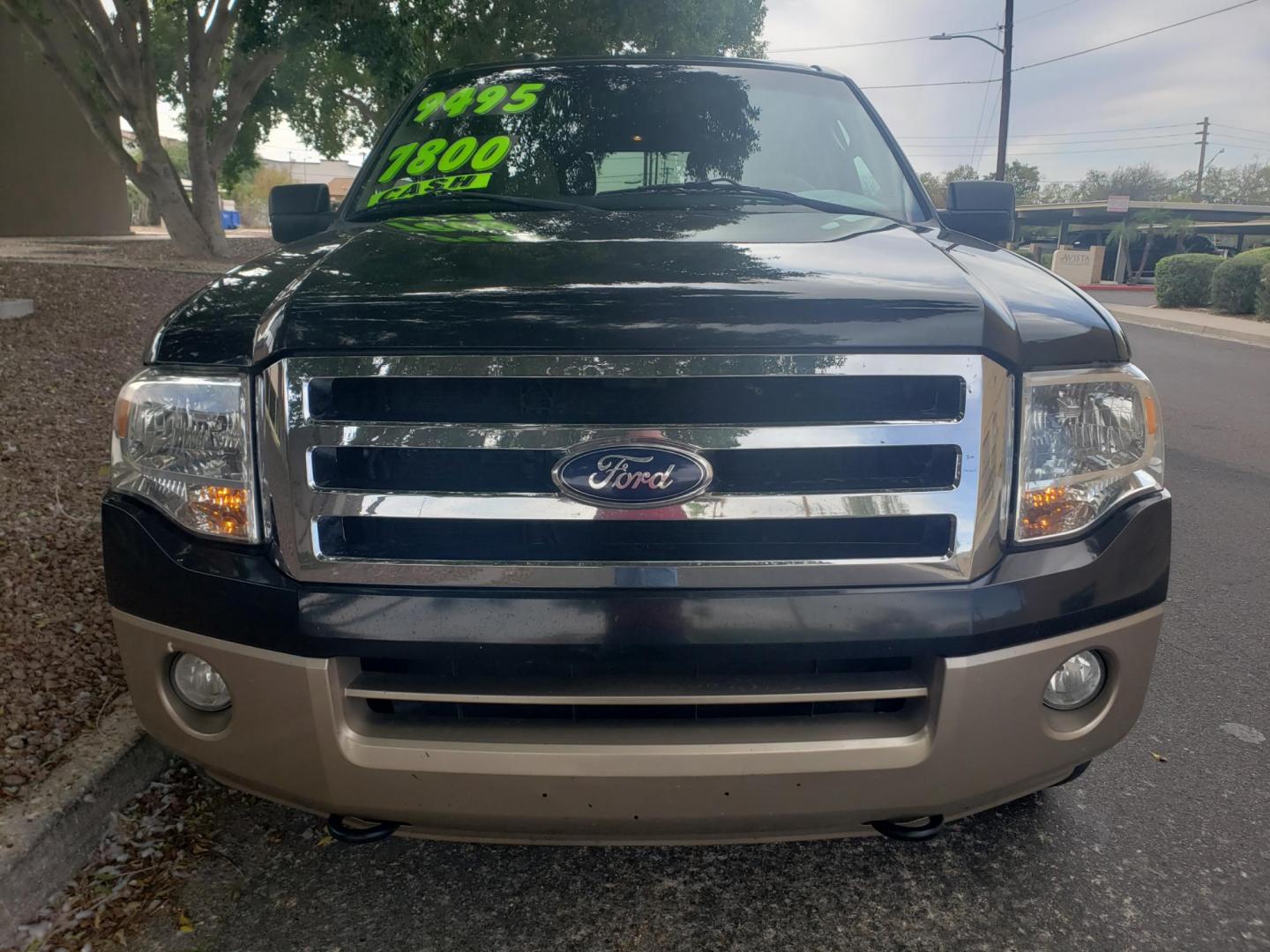 2014 black /tan Ford Expedition EL King Ranch 4WD (1FMJK1J56EE) with an 5.4L V8 SOHC 16V FFV engine, 6-Speed Automatic transmission, located at 323 E Dunlap Ave., Phoenix, AZ, 85020, (602) 331-9000, 33.567677, -112.069000 - Photo#1