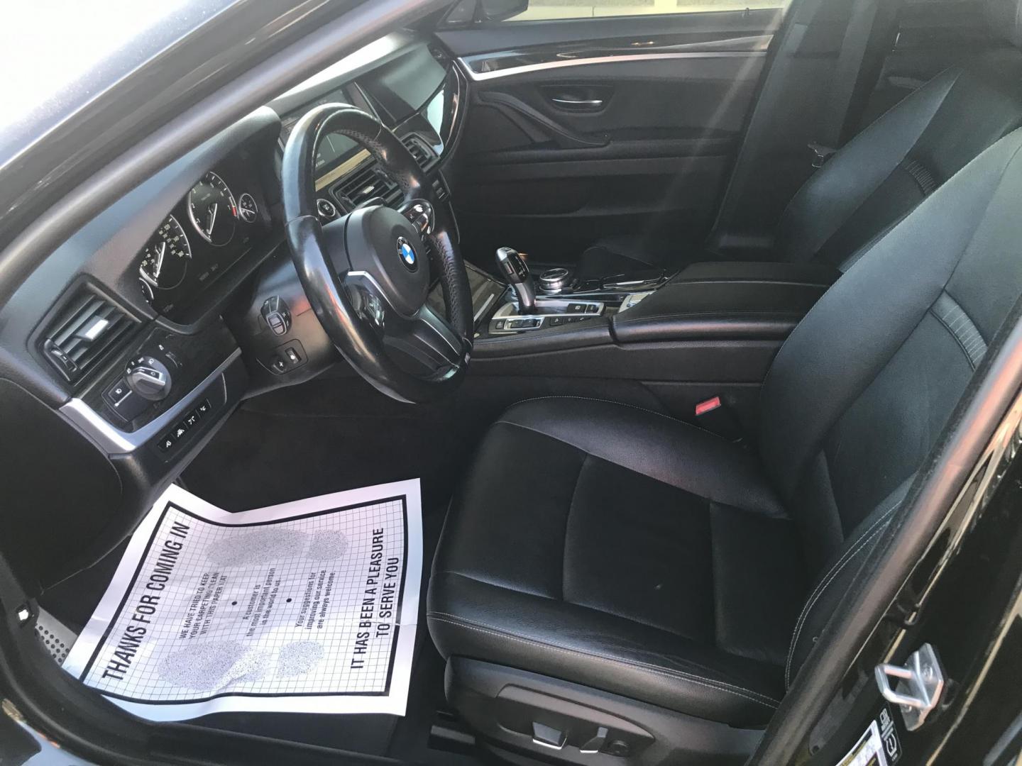 2014 black /black BMW 5-Series 535i xDrive (WBA5B3C58ED) with an 3.0L L6 DOHC 24V engine, 8-Speed Automatic transmission, located at 323 E Dunlap Ave., Phoenix, AZ, 85020, (602) 331-9000, 33.567677, -112.069000 - 2014 BMW 5-Series 535i X Drive,......A True Must See!!.... No accidents, Ice Cold AC, The car is gorgeous inside and out, power windows, power door locks, Gorgeous tinted sunroof, Stereo/Cd Player, Navigation, Phone sync, Bluetooth, Satellite radio compatible, Backup camera, Clean Black Interior wit - Photo#13