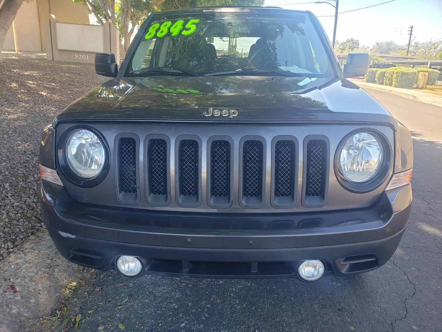 2017 gray /gray and black Jeep Patriot Sport 2WD (1C4NJPBA1HD) with an 2.0L L4 DOHC 16V engine, automatic transmission, located at 323 E Dunlap Ave., Phoenix, AZ, 85020, (602) 331-9000, 33.567677, -112.069000 - 2017 Jeep Patriot Sport 2WD,…….Ice Cold A/C, Clean gray and black interior with gray cloth seats in good condition, New brakes, Tune up, Stereo/CD Player, Bluetooth, Phone sync, Satellite compatible, This SUV is gorgeous inside and out, Incredible gas mileage! Arizona title , Runs and Drives E - Photo#1