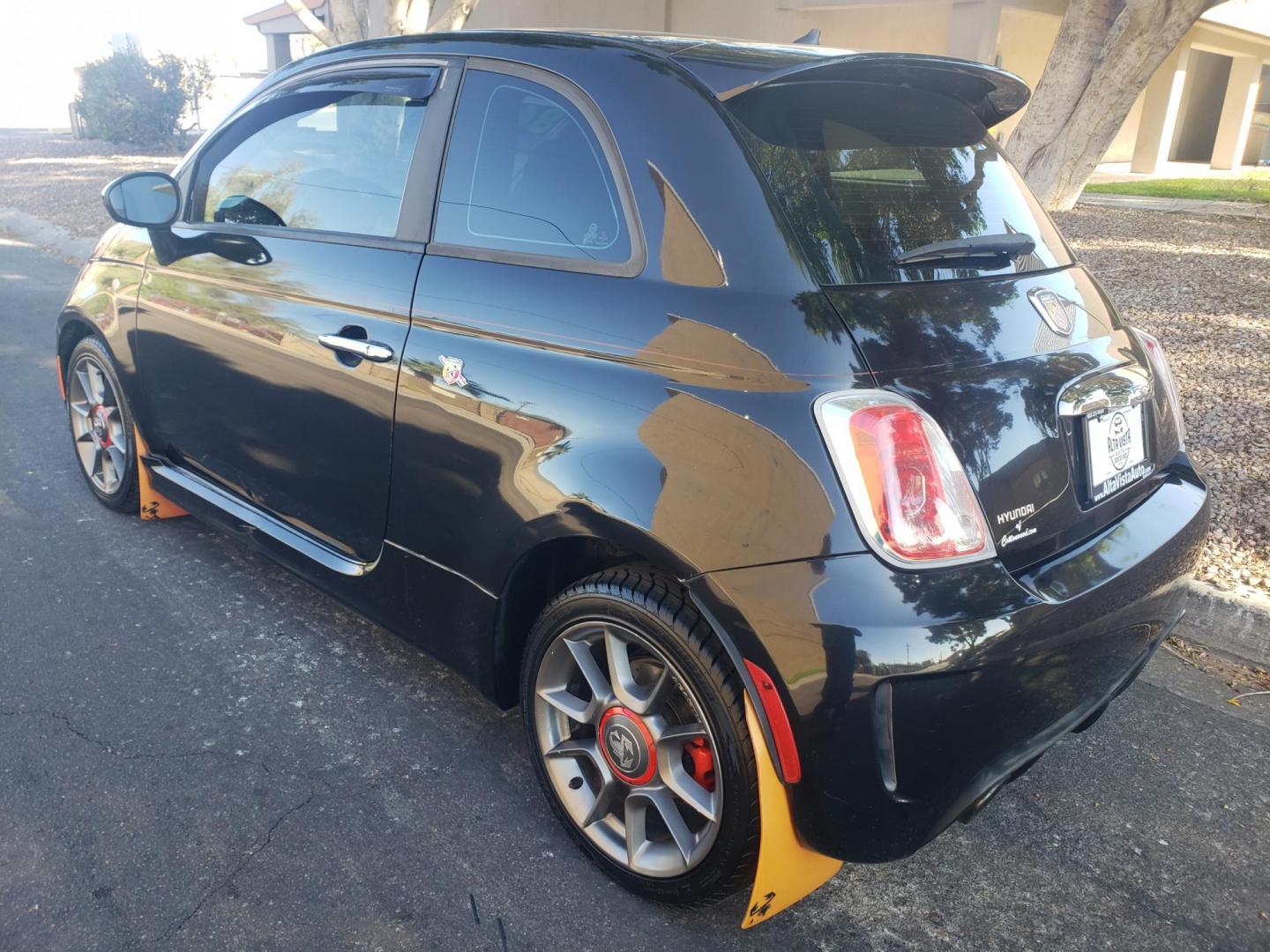 2013 black /black and red Fiat 500 Abarth Hatchback (3C3CFFFH1DT) with an 1.4L L4 engine, 5-Speed Manual transmission, located at 323 E Dunlap Ave., Phoenix, AZ, 85020, (602) 331-9000, 33.567677, -112.069000 - 2013 Fiat 500 Abarth Hatchback,........EXCELLENT condition, A Real Must See!!.... ONLY 129K miles..... Ice cold A/C, No accidents, Power everything, Kenwood Stereo/cd player, Phone sync, Bluetooth, Clean black and red interior with black and red cloth seats in near perfect condition, power windows, - Photo#5