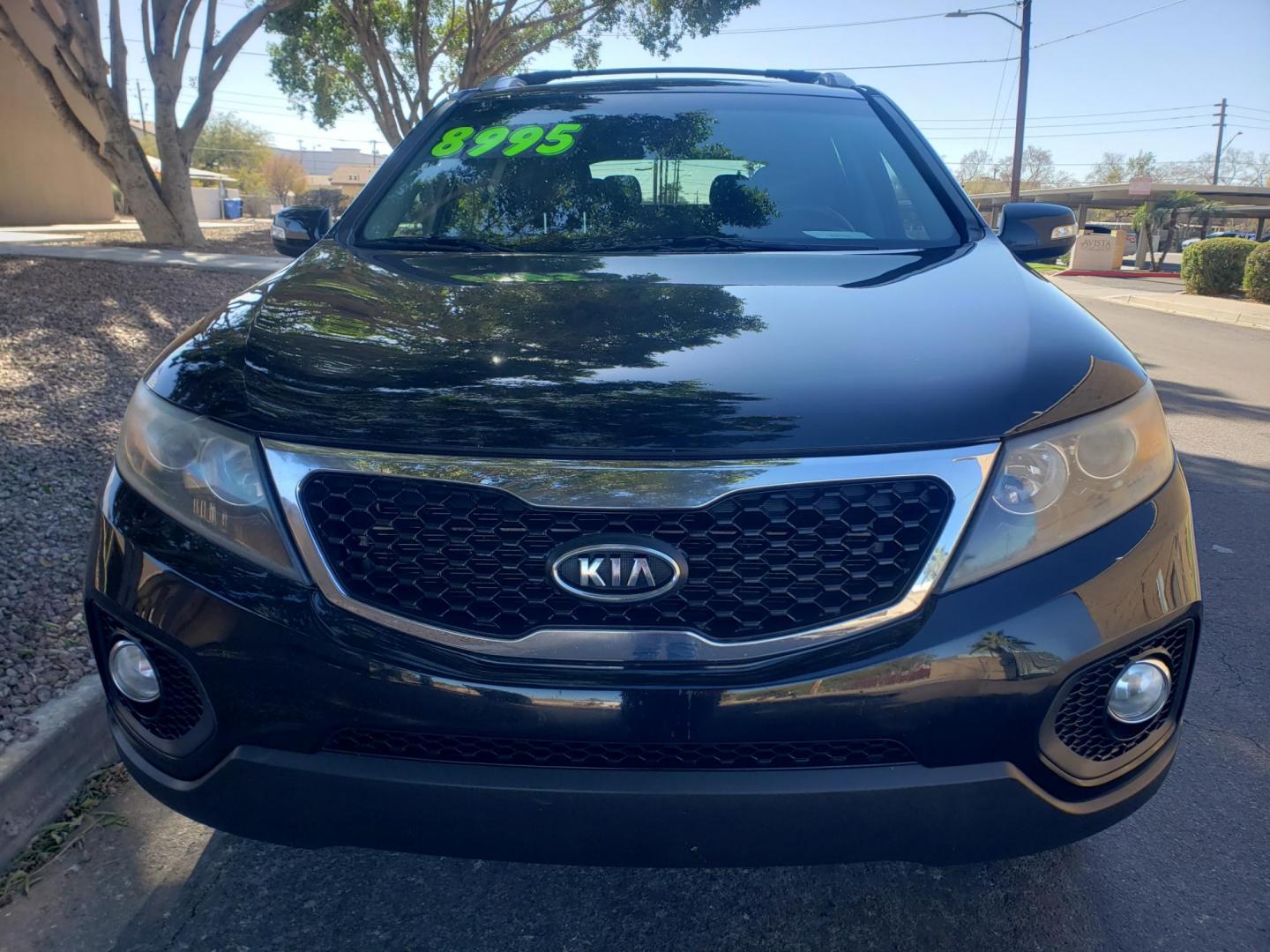2012 black /gray and black Kia Sorento LX 2WD (5XYKT4A2XCG) with an 3.5L V6 DOHC 24V engine, 6-Speed Automatic transmission, located at 323 E Dunlap Ave., Phoenix, AZ, 85020, (602) 331-9000, 33.567677, -112.069000 - Photo#1