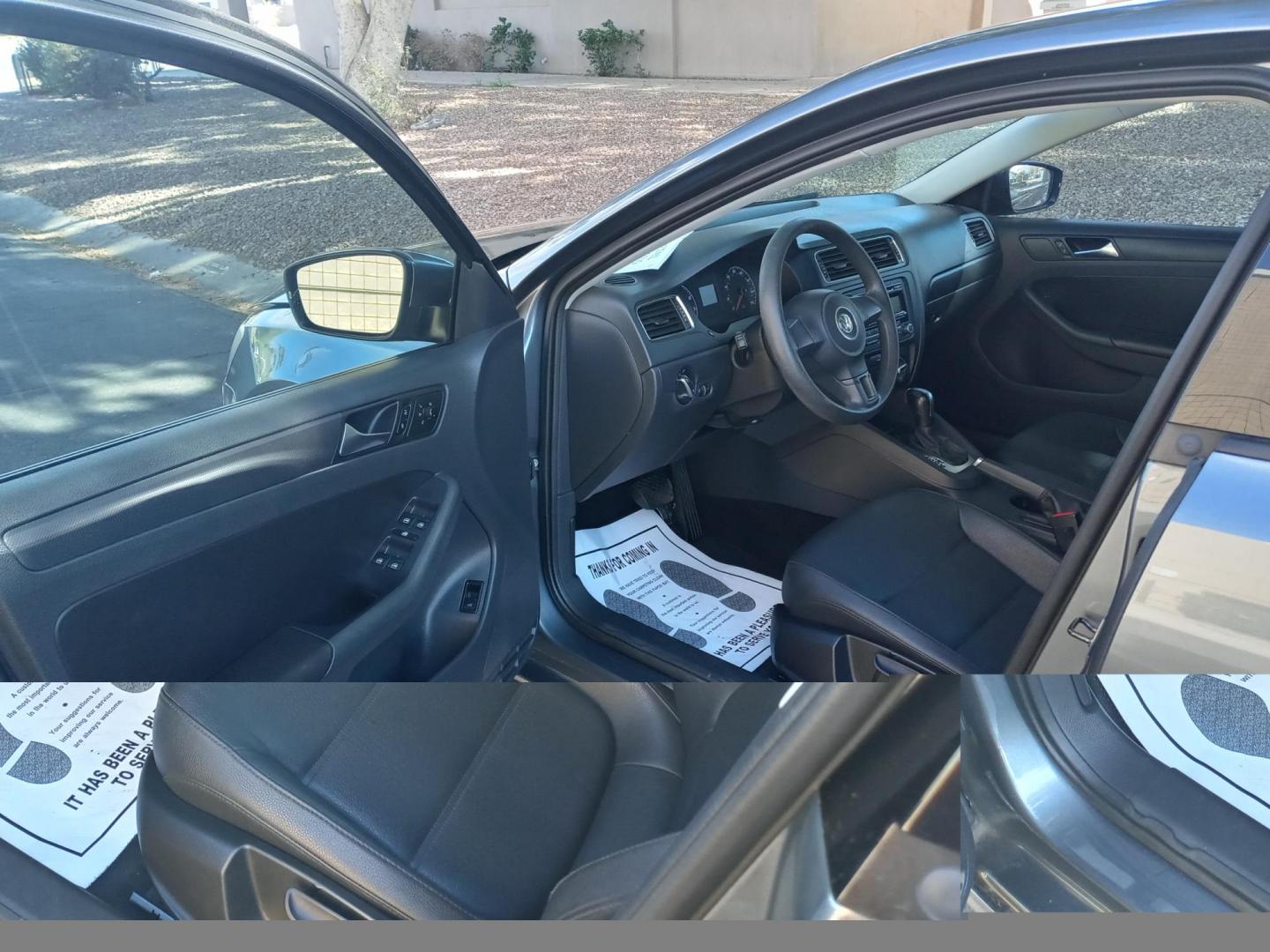 2011 gray /gray Volkswagen Jetta SE PZEV (3VWDZ7AJ3BM) with an 2.5L L5 DOHC 20V engine, 6-Speed Automatic transmission, located at 323 E Dunlap Ave., Phoenix, AZ, 85020, (602) 331-9000, 33.567677, -112.069000 - 2011 Volkswagen Jetta SE PZEV,...... EXCELLENT condition, A Real Must See!!.... No accidents, Ice cold ac, Stereo/CD Player, Bluetooth, Phone sync, Clean Black and gray interior with Black Leather seats in near perfect condition, power windows, power door locks, clean Arizona title, Runs and Drives - Photo#8