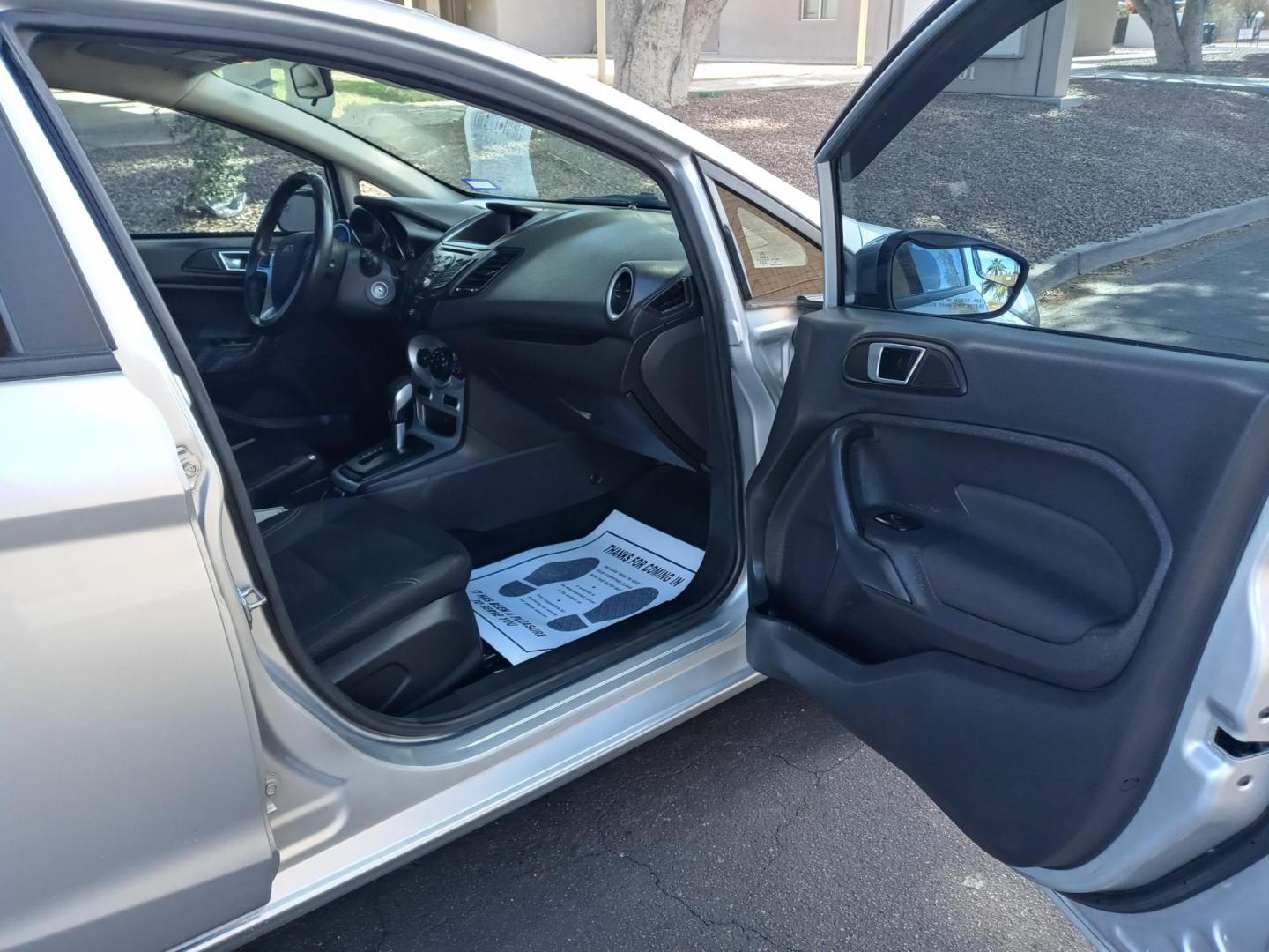 2016 silver /gray and black Ford Fiesta SE Hatchback (3FADP4EJ8GM) with an 1.6L L4 DOHC 16V engine, automatic transmission, located at 323 E Dunlap Ave., Phoenix, AZ, 85020, (602) 331-9000, 33.567677, -112.069000 - 2016 Ford Fiesta SE Hatchback,...... EXCELLENT condition, A Real Must See!!.... No accidents, Ice cold ac, Stereo/CD Player, Bluetooth, Phone sync, Clean Black and gray interior with Black cloth seats in near perfect condition, power windows, power door locks, clean Arizona title, Runs and Drives E - Photo#11