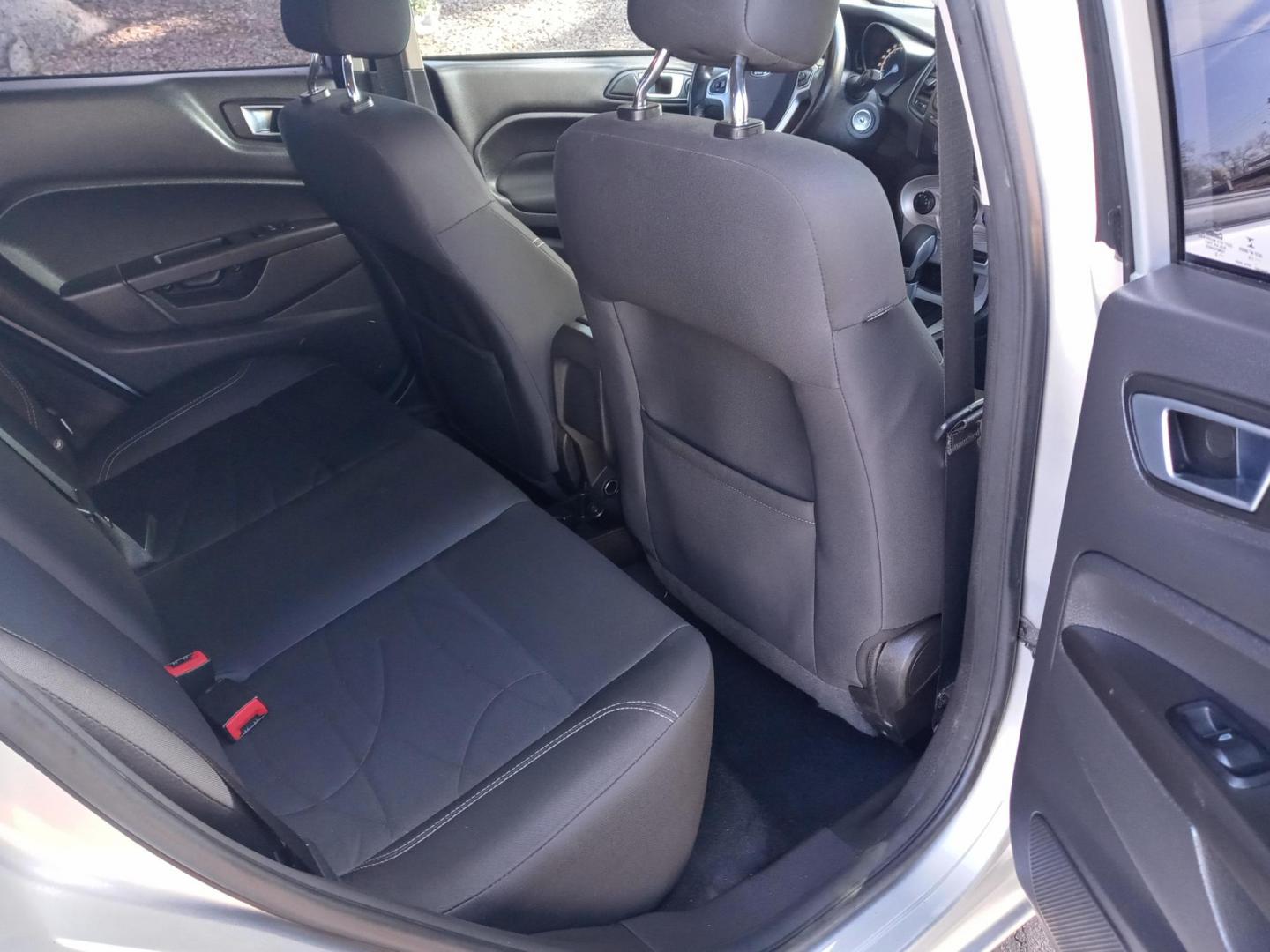 2016 silver /gray and black Ford Fiesta SE Hatchback (3FADP4EJ8GM) with an 1.6L L4 DOHC 16V engine, automatic transmission, located at 323 E Dunlap Ave., Phoenix, AZ, 85020, (602) 331-9000, 33.567677, -112.069000 - 2016 Ford Fiesta SE Hatchback,...... EXCELLENT condition, A Real Must See!!.... No accidents, Ice cold ac, Stereo/CD Player, Bluetooth, Phone sync, Clean Black and gray interior with Black cloth seats in near perfect condition, power windows, power door locks, clean Arizona title, Runs and Drives E - Photo#14