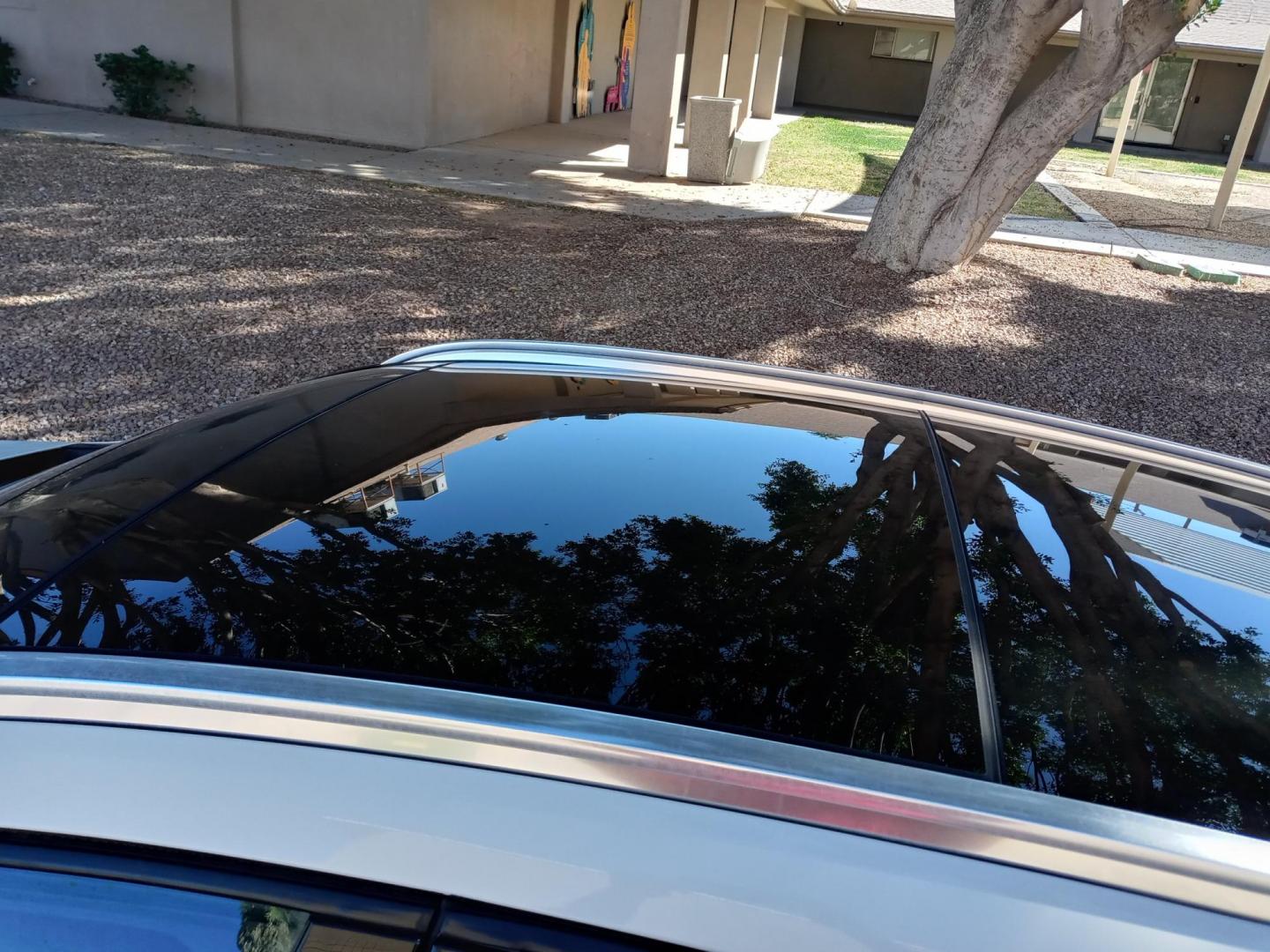 2017 WHITE /black Mercedes-Benz GLA-Class GLA250 (WDCTG4EBXHJ) with an 2.0L L4 DOHC 16V TURBO engine, 7A transmission, located at 323 E Dunlap Ave., Phoenix, AZ, 85020, (602) 331-9000, 33.567677, -112.069000 - 2017 Mercedes-Benz GLA-Class GLA250,......A True Must See!! No accidents, IceCold AC, The car is gorgeous inside and out, power windows, power door locks, Gorgeous tinted sunroof, Stereo/Cd Player, Navigation, Phone sync, Bluetooth, Satellite radio compatible, Backup camera, Clean Black Interior wit - Photo#16