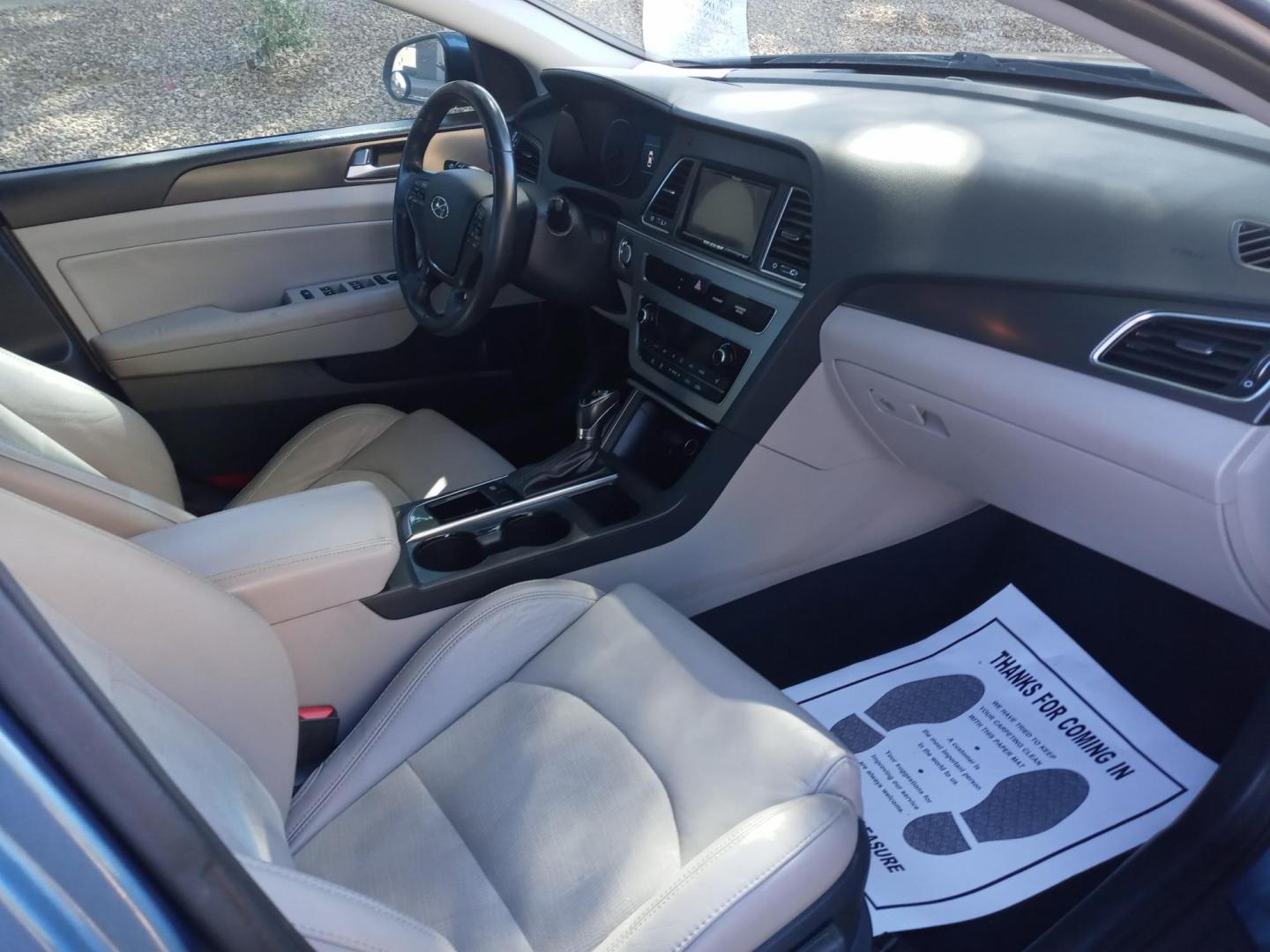 2015 BLUE /gray and black Hyundai Sonata Sport (5NPE34AF4FH) with an 2.4L L4 DOHC 16V engine, 6-Speed Automatic transmission, located at 323 E Dunlap Ave., Phoenix, AZ, 85020, (602) 331-9000, 33.567677, -112.069000 - 2015 Hyundai Sonata Sport,……. EXCELLENT condition,........ A Real Must See!!.... No accidents, Power everything, Ice cold ac, Gray and black interior with gray leather seats in near perfect condition, power windows, power door locks, Stereo/cd player, phone sync, blue tooth, backup camera, clea - Photo#13