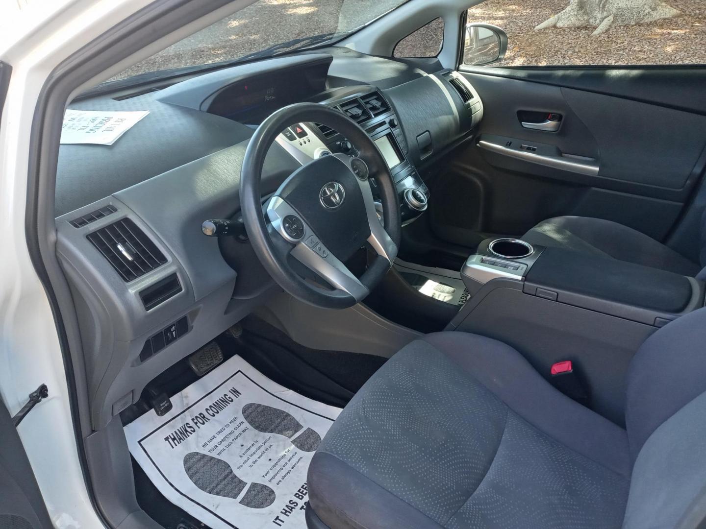 2012 WHITE /gray and black Toyota Prius Two (JTDZN3EU5C3) with an 1.8L L4 DOHC 16V HYBRID engine, Continuously Variable Transmission transmission, located at 323 E Dunlap Ave., Phoenix, AZ, 85020, (602) 331-9000, 33.567677, -112.069000 - 2012 Toyota Prius Two,....... EXCELLENT condition, A Real Must See!!.... No accidents, Power everything, Ice cold ac, Touch screen Stereo/CD player, blue tooth, phone sync, backup camera, navigation, Clean Gray and lite gray interior with gray cloth seats in near perfect condition, power windows, p - Photo#9