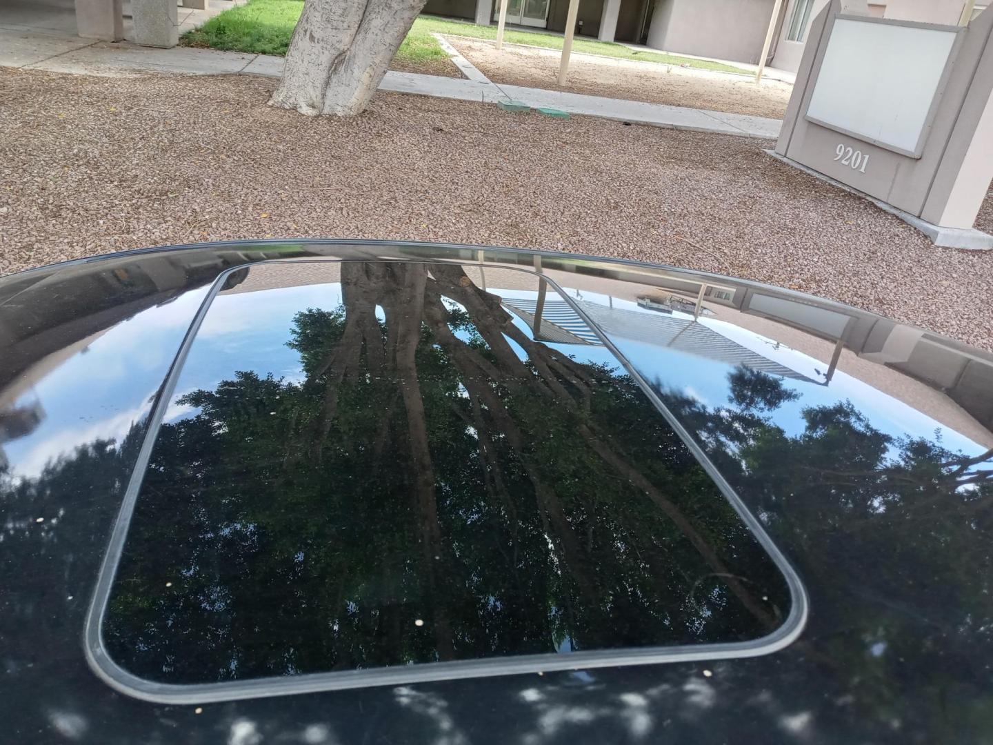 2020 black /black Ford Fusion Titanium AWD (3FA6P0D96LR) with an 2.0L L4 DOHC 16V engine, 6A transmission, located at 323 E Dunlap Ave., Phoenix, AZ, 85020, (602) 331-9000, 33.567677, -112.069000 - 2020 Ford Fusion Titanium AWD,........EXCELLENT condition, A Real Must See!!.... No accidents, Power everything, Touch screen Stereo/cd player, Phone sync, Bluetooth, Satellite compatible, Navigation, Backup camera, Ice cold ac, Clean Black interior with Black leather seats in near perfect condition - Photo#16