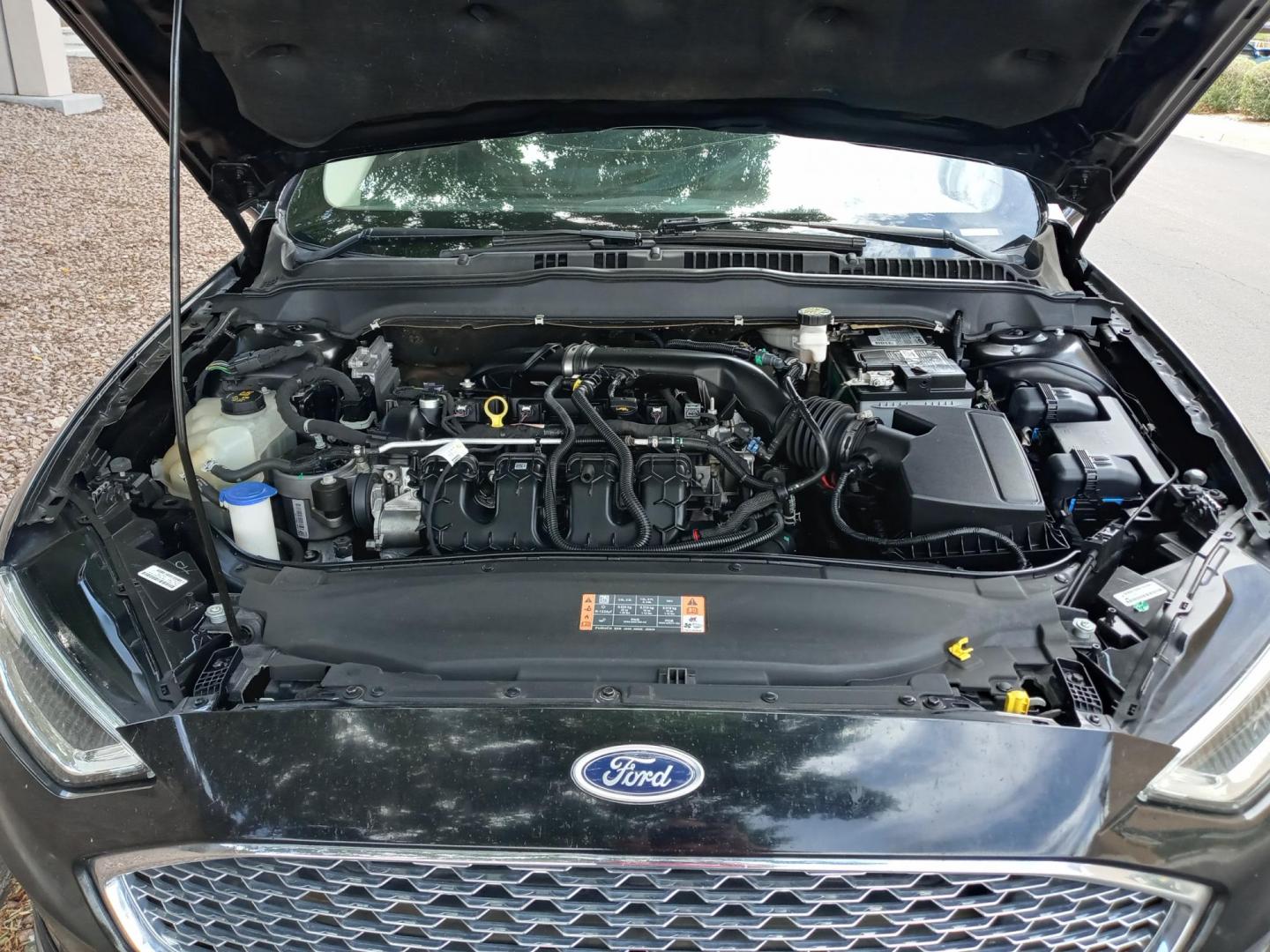 2020 black /black Ford Fusion Titanium AWD (3FA6P0D96LR) with an 2.0L L4 DOHC 16V engine, 6A transmission, located at 323 E Dunlap Ave., Phoenix, AZ, 85020, (602) 331-9000, 33.567677, -112.069000 - 2020 Ford Fusion Titanium AWD,........EXCELLENT condition, A Real Must See!!.... No accidents, Power everything, Touch screen Stereo/cd player, Phone sync, Bluetooth, Satellite compatible, Navigation, Backup camera, Ice cold ac, Clean Black interior with Black leather seats in near perfect condition - Photo#19