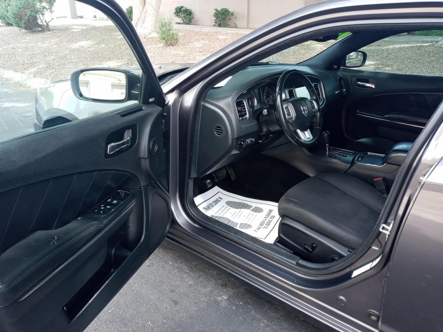 2014 gray /black Dodge Charger R/T (2C3CDXCT1EH) with an 5.7L V8 OHV 16V engine, 5-Speed Automatic transmission, located at 323 E Dunlap Ave., Phoenix, AZ, 85020, (602) 331-9000, 33.567677, -112.069000 - 2014 Dodge Charger R/T,........EXCELLENT condition, A Real Must See!!.... No accidents, Power everything, Touch screen Stereo/cd player, Phone sync, Bluetooth, Satellite compatible, Ice cold ac, Clean Black interior with Black cloth seats in near perfect condition, power windows, power door locks, - Photo#7