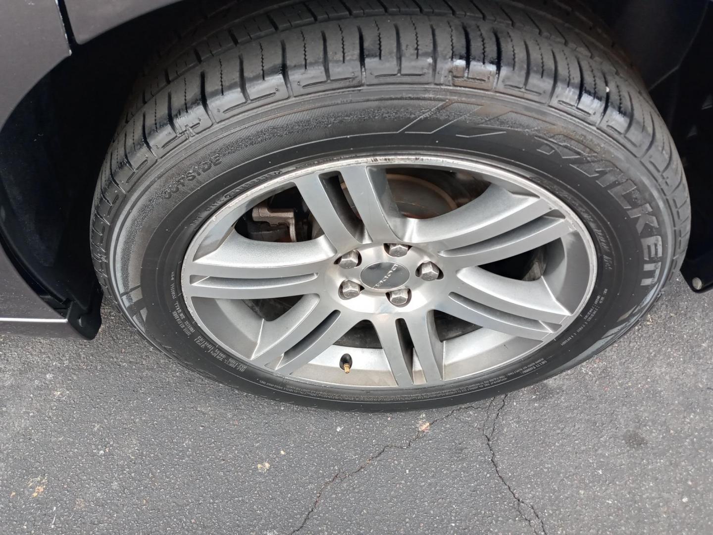 2014 gray /black Dodge Charger R/T (2C3CDXCT1EH) with an 5.7L V8 OHV 16V engine, 5-Speed Automatic transmission, located at 323 E Dunlap Ave., Phoenix, AZ, 85020, (602) 331-9000, 33.567677, -112.069000 - 2014 Dodge Charger R/T,........EXCELLENT condition, A Real Must See!!.... No accidents, Power everything, Touch screen Stereo/cd player, Phone sync, Bluetooth, Satellite compatible, Ice cold ac, Clean Black interior with Black cloth seats in near perfect condition, power windows, power door locks, - Photo#17