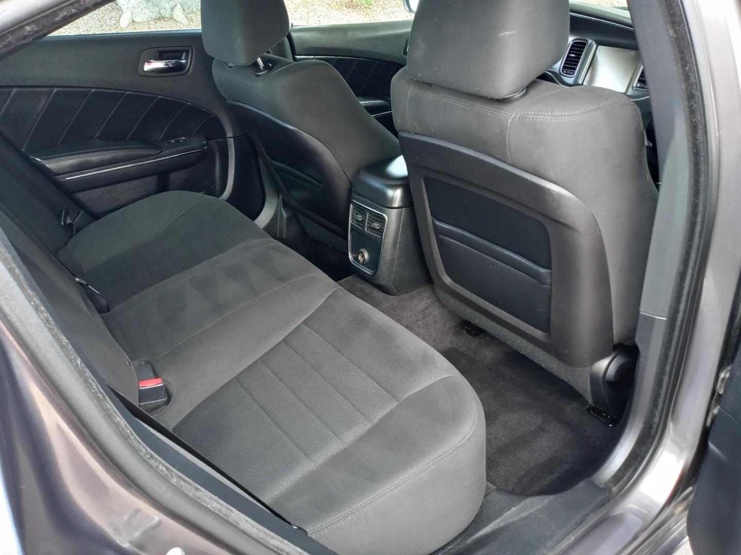 2014 gray /black Dodge Charger R/T (2C3CDXCT1EH) with an 5.7L V8 OHV 16V engine, 5-Speed Automatic transmission, located at 323 E Dunlap Ave., Phoenix, AZ, 85020, (602) 331-9000, 33.567677, -112.069000 - 2014 Dodge Charger R/T,........EXCELLENT condition, A Real Must See!!.... No accidents, Power everything, Touch screen Stereo/cd player, Phone sync, Bluetooth, Satellite compatible, Ice cold ac, Clean Black interior with Black cloth seats in near perfect condition, power windows, power door locks, - Photo#14