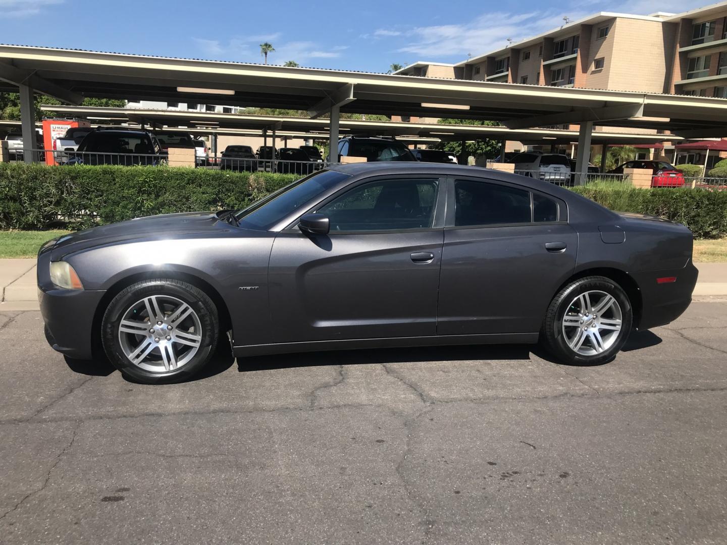 2014 gray /black Dodge Charger R/T (2C3CDXCT1EH) with an 5.7L V8 OHV 16V engine, 5-Speed Automatic transmission, located at 323 E Dunlap Ave., Phoenix, AZ, 85020, (602) 331-9000, 33.567677, -112.069000 - 2014 Dodge Charger R/T,........ A Real Must See!!.... Power everything, Touch screen Stereo/cd player, Phone sync, Bluetooth, Satellite compatible, Ice cold ac, Clean Black interior, power windows, power door locks, clean Arizona title, Runs and Drives Excellent. Very clean inside and out, Any q- Photo#2