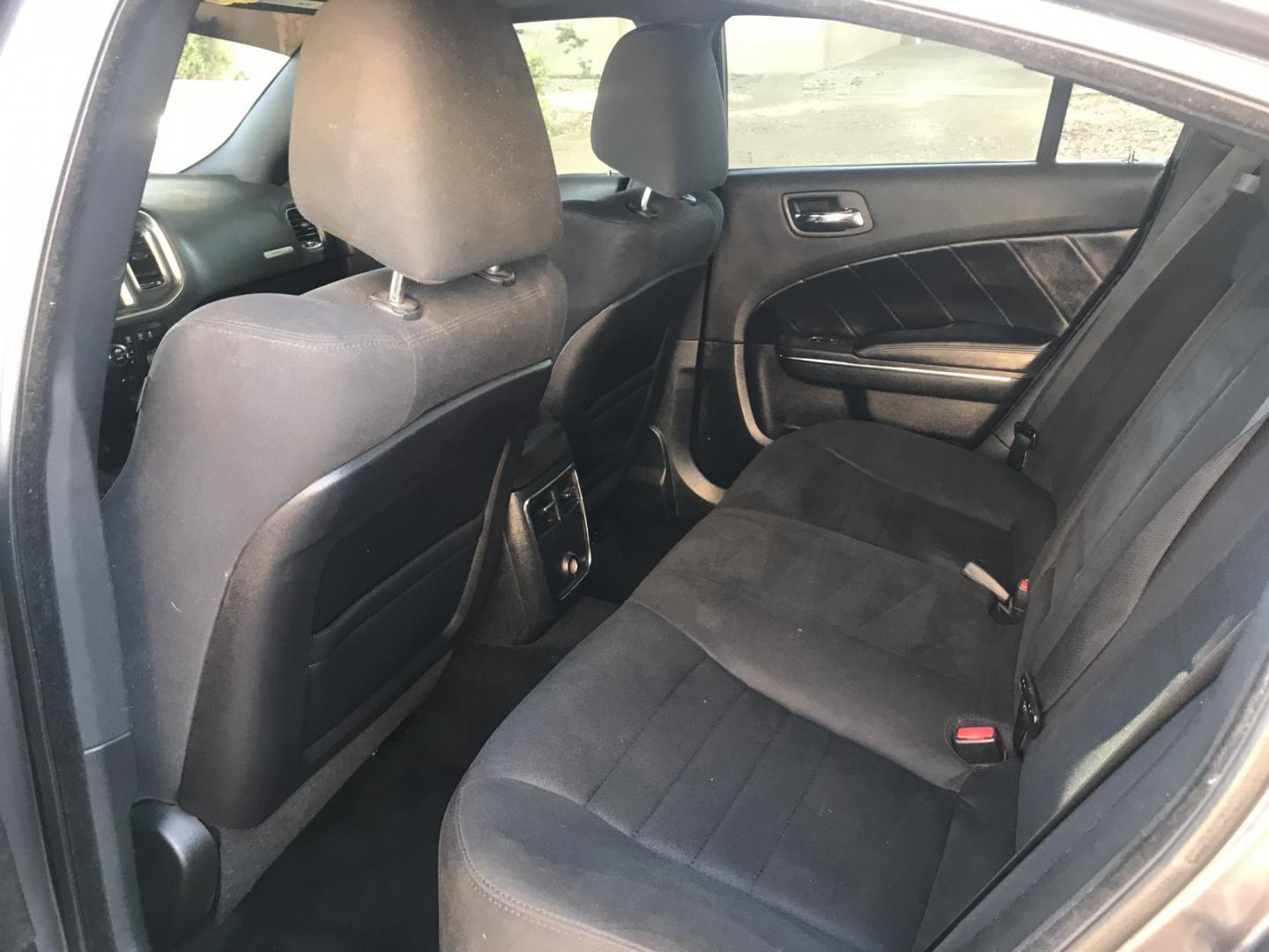2014 gray /black Dodge Charger R/T (2C3CDXCT1EH) with an 5.7L V8 OHV 16V engine, 5-Speed Automatic transmission, located at 323 E Dunlap Ave., Phoenix, AZ, 85020, (602) 331-9000, 33.567677, -112.069000 - 2014 Dodge Charger R/T,........ A Real Must See!!.... Power everything, Touch screen Stereo/cd player, Phone sync, Bluetooth, Satellite compatible, Ice cold ac, Clean Black interior, power windows, power door locks, clean Arizona title, Runs and Drives Excellent. Very clean inside and out, Any q- Photo#10