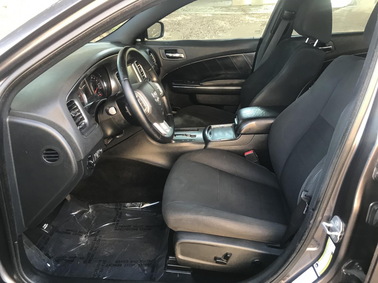 2014 gray /black Dodge Charger R/T (2C3CDXCT1EH) with an 5.7L V8 OHV 16V engine, 5-Speed Automatic transmission, located at 323 E Dunlap Ave., Phoenix, AZ, 85020, (602) 331-9000, 33.567677, -112.069000 - 2014 Dodge Charger R/T,........ A Real Must See!!.... Power everything, Touch screen Stereo/cd player, Phone sync, Bluetooth, Satellite compatible, Ice cold ac, Clean Black interior, power windows, power door locks, clean Arizona title, Runs and Drives Excellent. Very clean inside and out, Any q- Photo#12