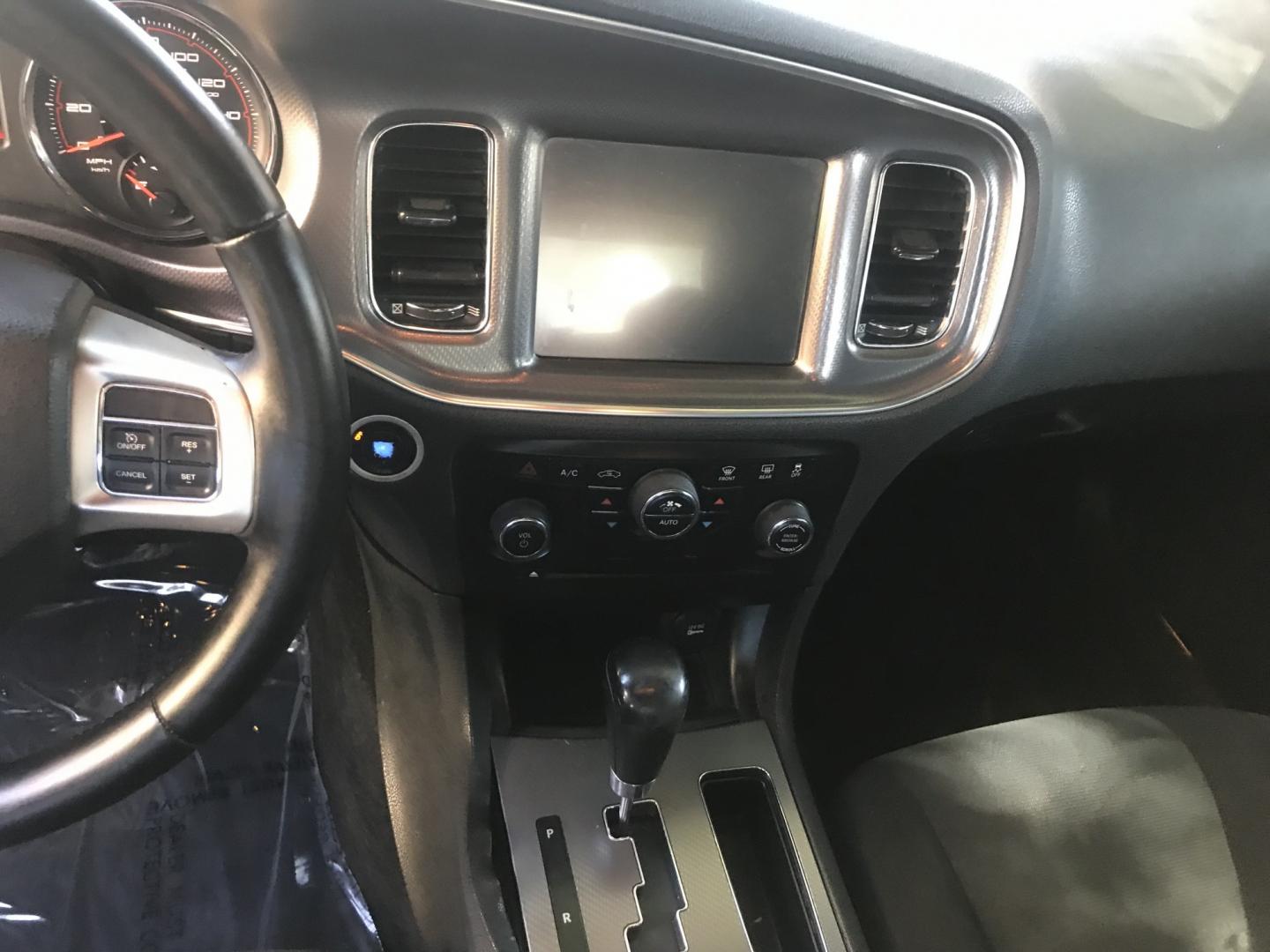 2014 gray /black Dodge Charger R/T (2C3CDXCT1EH) with an 5.7L V8 OHV 16V engine, 5-Speed Automatic transmission, located at 323 E Dunlap Ave., Phoenix, AZ, 85020, (602) 331-9000, 33.567677, -112.069000 - 2014 Dodge Charger R/T,........ A Real Must See!!.... Power everything, Touch screen Stereo/cd player, Phone sync, Bluetooth, Satellite compatible, Ice cold ac, Clean Black interior, power windows, power door locks, clean Arizona title, Runs and Drives Excellent. Very clean inside and out, Any q- Photo#13