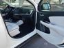 2015 WHITE /white and black Dodge Journey Limited (3C4PDCDG8FT) with an 3.6L V6 DOHC 24V engine, 6A transmission, located at 323 E Dunlap Ave., Phoenix, AZ, 85020, (602) 331-9000, 33.567677, -112.069000 - 2015 Dodge Journey Limited,.......EXCELLENT condition,.... Ice Cold A/C, Black and white interior with white leather seats in near perfect condition, New brakes, Tune up, touch screen Stereo/CD Player, Bluetooth, Phone sync, Backuup camera, Satellite compatible, 3RD Row seating , Rear a/c This suv - Photo#13