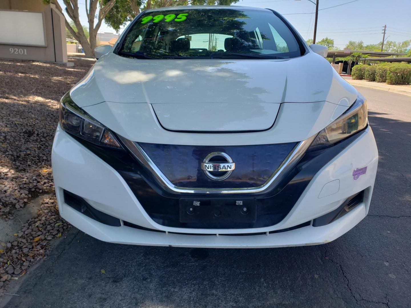 2019 Nissan Leaf SV (1N4AZ1CP8KC) with an ELECTRIC engine, CVT transmission, located at 323 E Dunlap Ave., Phoenix, AZ, 85020, (602) 331-9000, 33.567677, -112.069000 - 2019 Nissan Leaf SV,.......A Must See!! ONLY 66K MILES!!!.... $8,995 CASH ONLY PRICING!!!........No accidents, Ice cold AC. The car is gorgeous inside and out. Power windows, Power door locks, Touch screen Stereo, Phone sync, Bluetooth, Satellite compatible, Backup camera, Beautiful gray and black - Photo#1