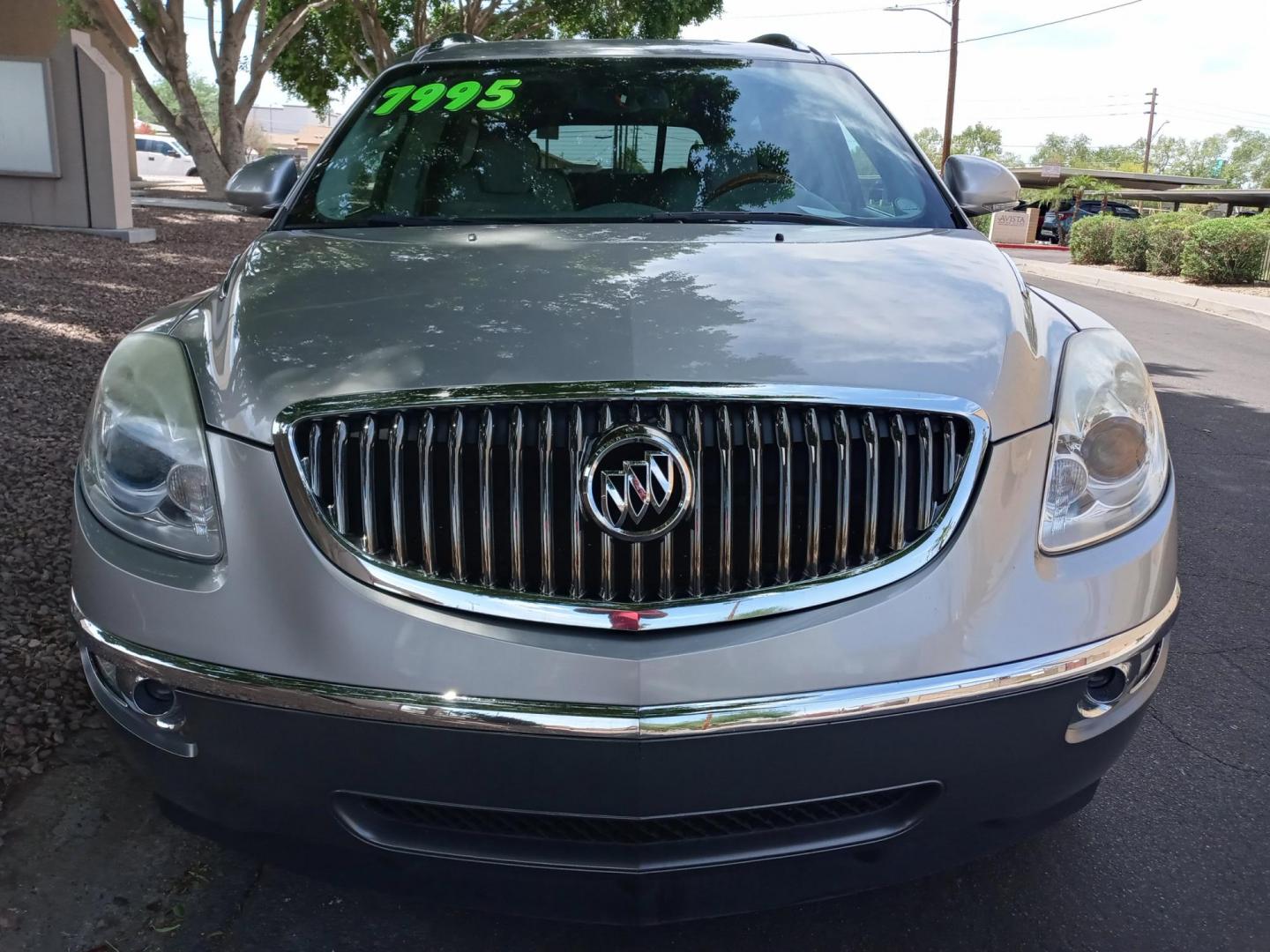 2008 Buick Enclave CXL FWD (5GAER23718J) with an 3.6L V6 DOHC 24V engine, 6-Speed Automatic Overdrive transmission, located at 323 E Dunlap Ave., Phoenix, AZ, 85020, (602) 331-9000, 33.567677, -112.069000 - 2008 Buick Enclave CXL FWD,.......EXCELLENT condition,....ONLY 127K MILES........ Ice Cold A/C front and rear, gray interior with gray leather seats in near perfect condition, New brakes, Tune up, Stereo/CD Player, Bluetooth, Phone sync, Satellite compatible, 3RD Row seating, Rear A/C, This suv - Photo#1
