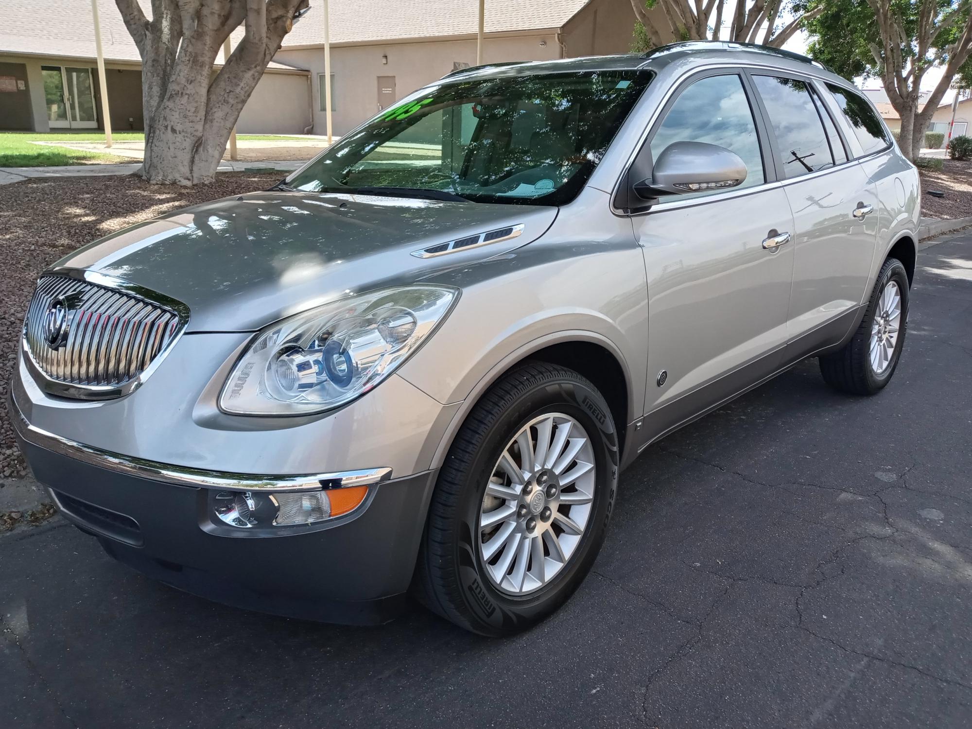 photo of 2008 Buick Enclave CXL FWD