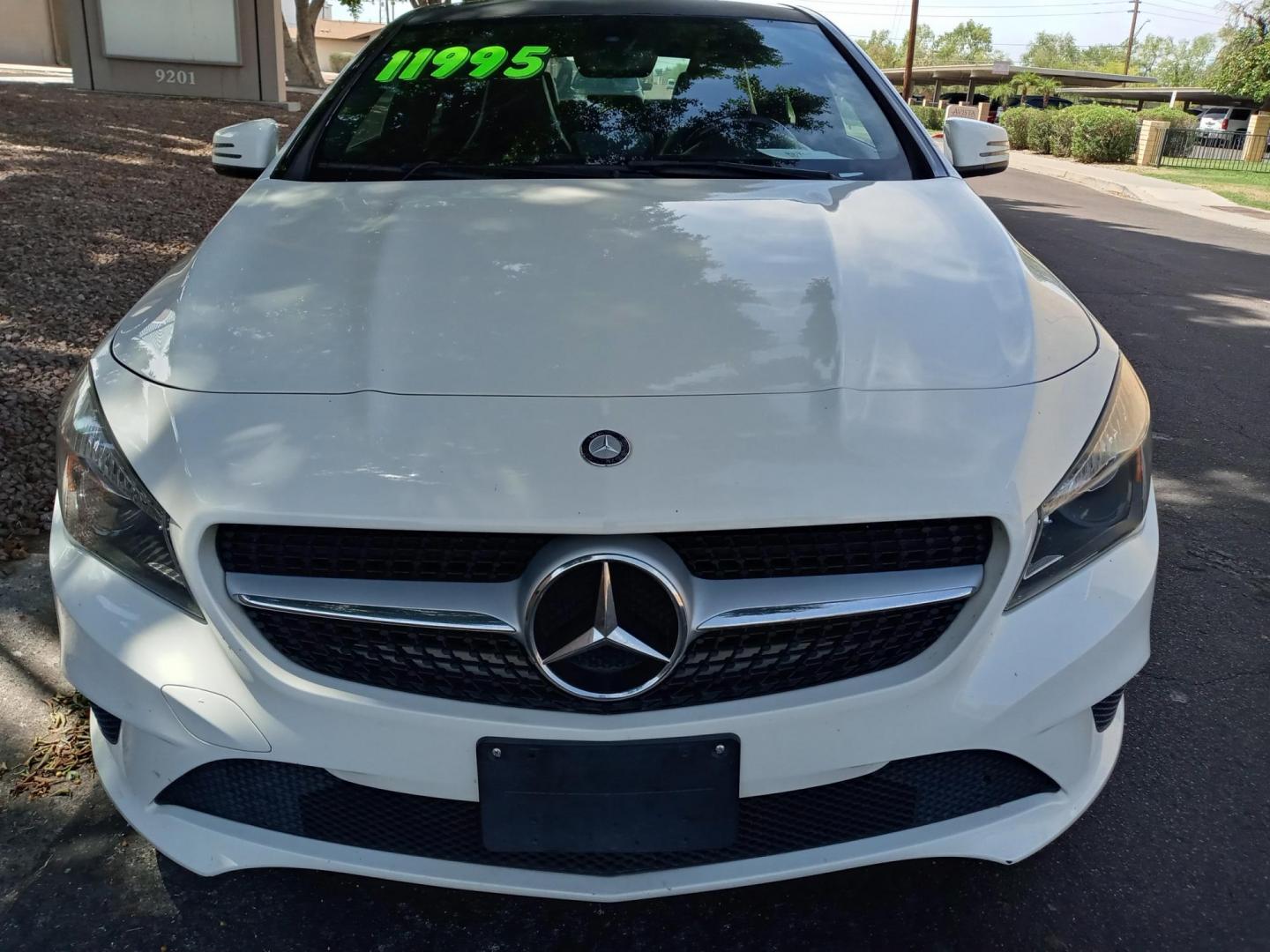 2015 WHITE /black Mercedes-Benz CLA-Class CLA250 (WDDSJ4EB7FN) with an 2.0L L4 DOHC 16V engine, 7-Speed Automatic transmission, located at 323 E Dunlap Ave., Phoenix, AZ, 85020, (602) 331-9000, 33.567677, -112.069000 - 2015 Mercedes-Benz CLA-Class CLA250,........EXCELLENT condition, A Real Must See!!.... ONLY 103K MILES!!!..... No accidents, Power everything, Stereo/cd player, Phone sync, Bluetooth, Navigation, Backup camera, Ice cold ac, Clean Black interior with Black leather seats in near perfect condition, po - Photo#1