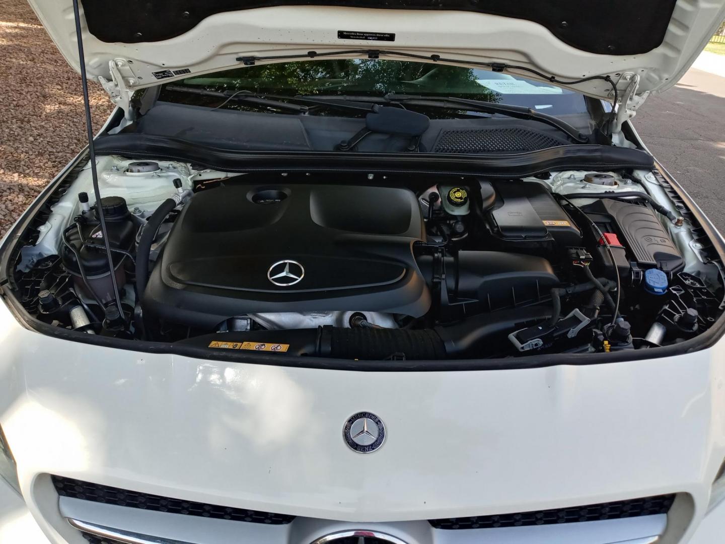 2015 WHITE /black Mercedes-Benz CLA-Class CLA250 (WDDSJ4EB7FN) with an 2.0L L4 DOHC 16V engine, 7-Speed Automatic transmission, located at 323 E Dunlap Ave., Phoenix, AZ, 85020, (602) 331-9000, 33.567677, -112.069000 - 2015 Mercedes-Benz CLA-Class CLA250,........EXCELLENT condition, A Real Must See!!.... ONLY 103K MILES!!!..... No accidents, Power everything, Stereo/cd player, Phone sync, Bluetooth, Navigation, Backup camera, Ice cold ac, Clean Black interior with Black leather seats in near perfect condition, po - Photo#18