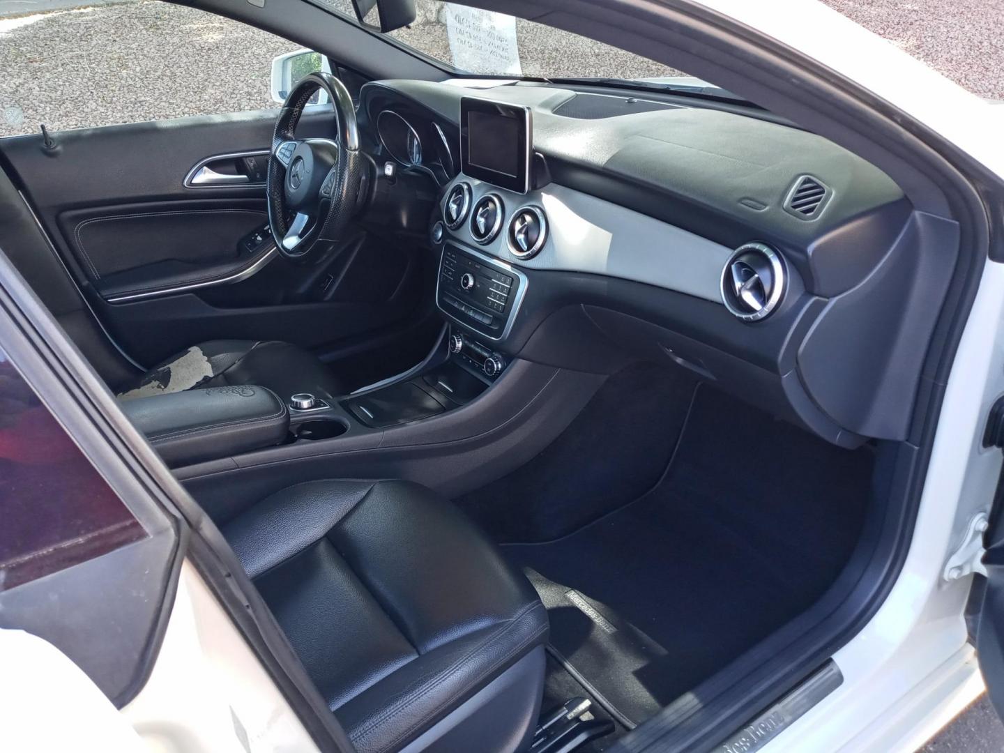 2015 WHITE /black Mercedes-Benz CLA-Class CLA250 (WDDSJ4EB7FN) with an 2.0L L4 DOHC 16V engine, 7-Speed Automatic transmission, located at 323 E Dunlap Ave., Phoenix, AZ, 85020, (602) 331-9000, 33.567677, -112.069000 - 2015 Mercedes-Benz CLA-Class CLA250,........EXCELLENT condition, A Real Must See!!.... ONLY 103K MILES!!!..... No accidents, Power everything, Stereo/cd player, Phone sync, Bluetooth, Navigation, Backup camera, Ice cold ac, Clean Black interior with Black leather seats in near perfect condition, po - Photo#12