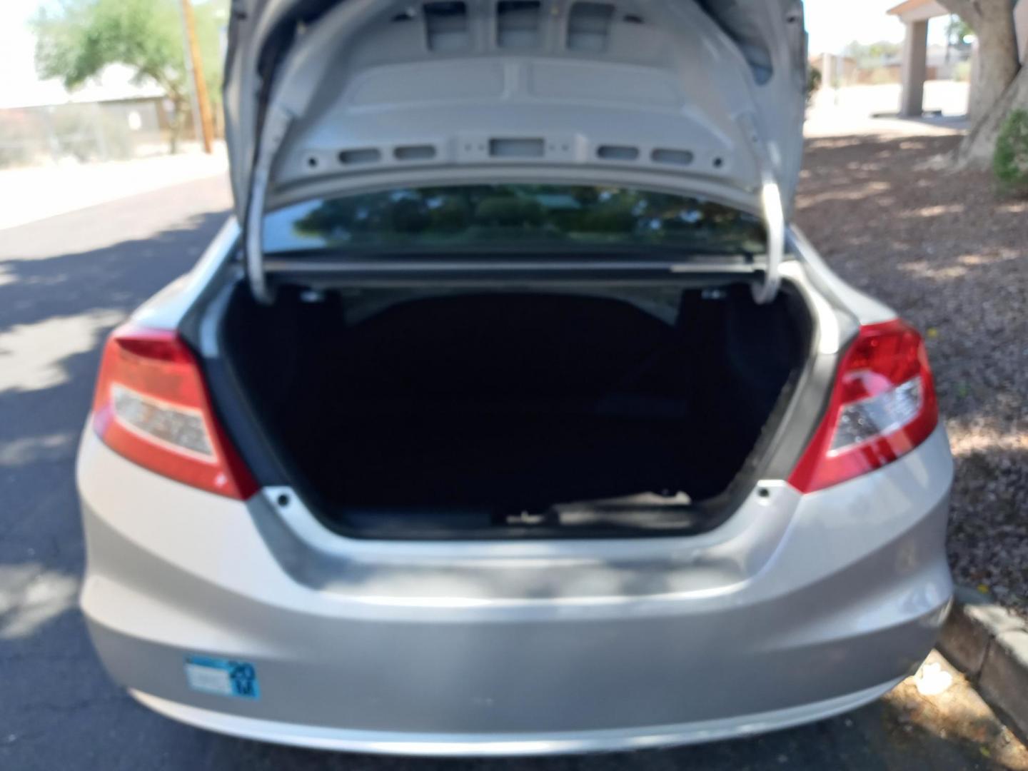 2012 silver /gray Honda Civic LX Coupe 5-Speed AT (2HGFG3B85CH) with an 2.3L L4 SOHC 16V engine, 5-Speed Automatic transmission, located at 323 E Dunlap Ave., Phoenix, AZ, 85020, (602) 331-9000, 33.567677, -112.069000 - Photo#14