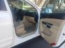 2008 WHITE /tan Saturn VUE FWD V6 XR (3GSCL53718S) with an 3.6L V6 DOHC 24V engine, 6-Speed Automatic Overdrive transmission, located at 323 E Dunlap Ave., Phoenix, AZ, 85020, (602) 331-9000, 33.567677, -112.069000 - 2008 Saturn VUE FWD V6 XR,.......EXCELLENT condition,.... Ice Cold A/C, tan interior with tan leather seats in near perfect condition, New brakes, Tune up, Stereo/CD Player, Bluetooth, Phone sync, Satellite compatible, This suv is gorgeous inside and out, Incredible gas mileage! Arizona title , Run - Photo#11