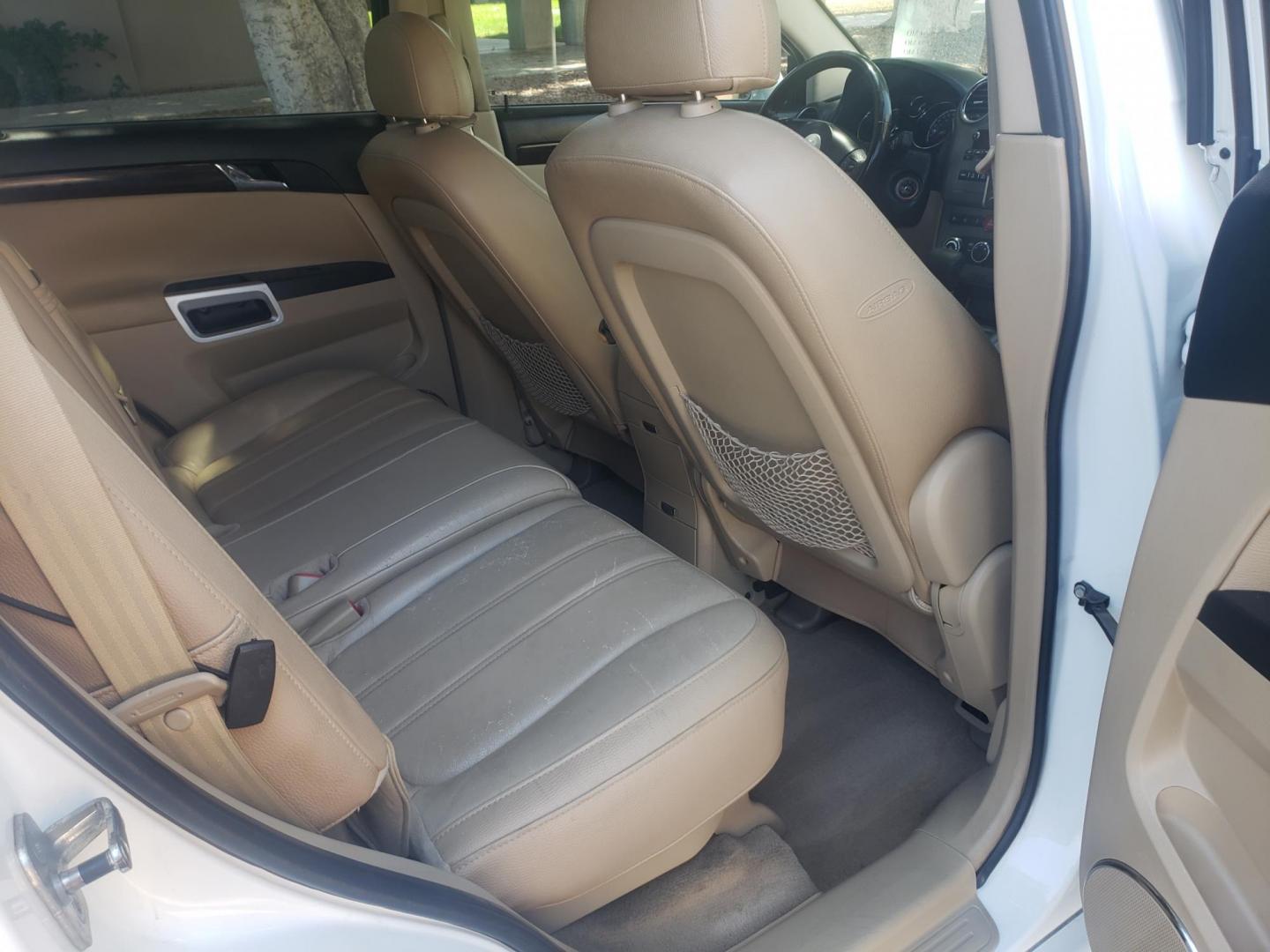 2008 WHITE /tan Saturn VUE FWD V6 XR (3GSCL53718S) with an 3.6L V6 DOHC 24V engine, 6-Speed Automatic Overdrive transmission, located at 323 E Dunlap Ave., Phoenix, AZ, 85020, (602) 331-9000, 33.567677, -112.069000 - 2008 Saturn VUE FWD V6 XR,.......EXCELLENT condition,.... Ice Cold A/C, tan interior with tan leather seats in near perfect condition, New brakes, Tune up, Stereo/CD Player, Bluetooth, Phone sync, Satellite compatible, This suv is gorgeous inside and out, Incredible gas mileage! Arizona title , Run - Photo#14