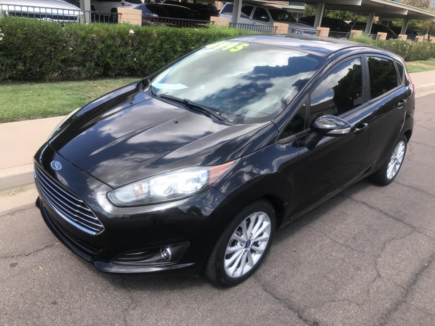 2014 gray /gray Ford Fiesta SE Hatchback (3FADP4EJ1EM) with an 1.6L L4 DOHC 16V engine, automatic transmission, located at 323 E Dunlap Ave., Phoenix, AZ, 85020, (602) 331-9000, 33.567677, -112.069000 - 2014 Ford Fiesta SE,.....A Must See!!...Automatic, 1.6L Engine, Super Economical -- (LOW 98k miles) .... Ice cold AC. The car is gorgeous inside and out. Power windows, Power door locks, Stereo/ CD Player, Phone sync, Bluetooth, Beautiful Gray interior with gray cloth seats in near perfect condition - Photo#1