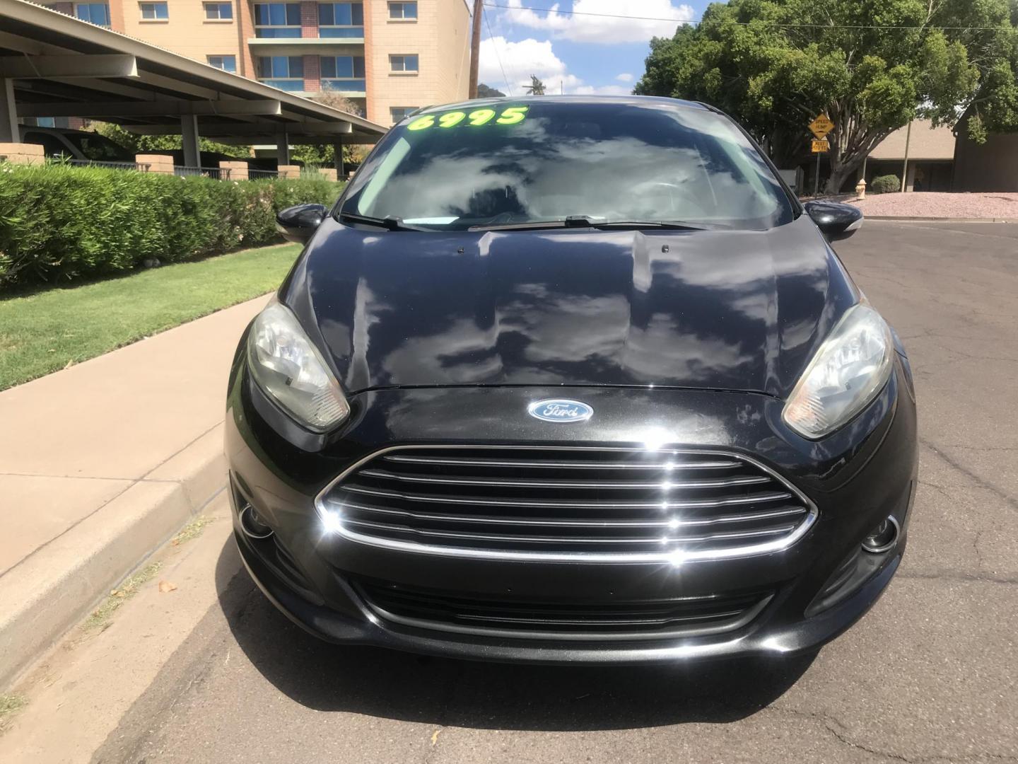 2014 gray /gray Ford Fiesta SE Hatchback (3FADP4EJ1EM) with an 1.6L L4 DOHC 16V engine, automatic transmission, located at 323 E Dunlap Ave., Phoenix, AZ, 85020, (602) 331-9000, 33.567677, -112.069000 - 2014 Ford Fiesta SE,.....A Must See!!...Automatic, 1.6L Engine, Super Economical -- (LOW 98k miles) .... Ice cold AC. The car is gorgeous inside and out. Power windows, Power door locks, Stereo/ CD Player, Phone sync, Bluetooth, Beautiful Gray interior with gray cloth seats in near perfect condition - Photo#3