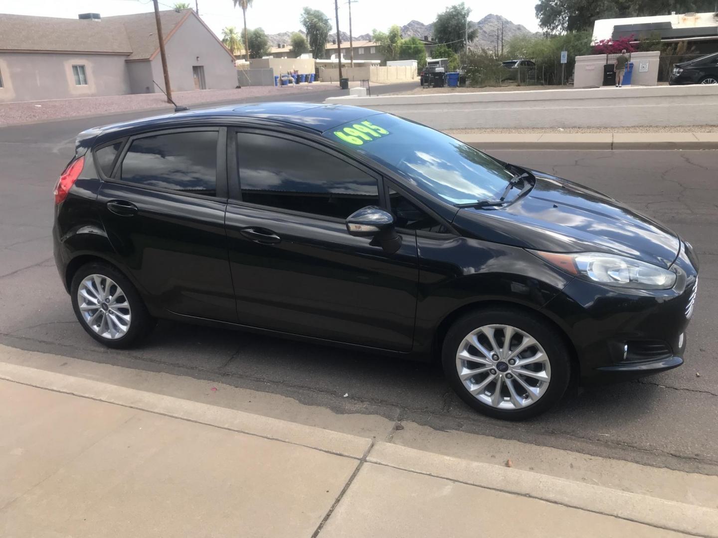 2014 gray /gray Ford Fiesta SE Hatchback (3FADP4EJ1EM) with an 1.6L L4 DOHC 16V engine, automatic transmission, located at 323 E Dunlap Ave., Phoenix, AZ, 85020, (602) 331-9000, 33.567677, -112.069000 - 2014 Ford Fiesta SE,.....A Must See!!...Automatic, 1.6L Engine, Super Economical -- (LOW 98k miles) .... Ice cold AC. The car is gorgeous inside and out. Power windows, Power door locks, Stereo/ CD Player, Phone sync, Bluetooth, Beautiful Gray interior with gray cloth seats in near perfect condition - Photo#6
