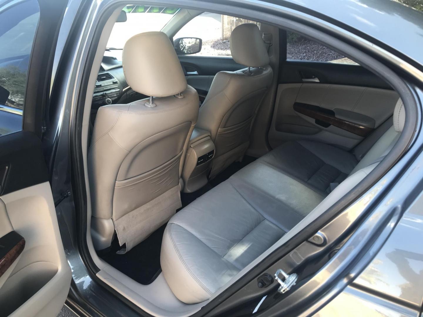2011 gray /gray Honda Accord EX-L V-6 Sedan AT (1HGCP3F82BA) with an 3.5L V6 SOHC 24V engine, 5-Speed Automatic transmission, located at 323 E Dunlap Ave., Phoenix, AZ, 85020, (602) 331-9000, 33.567677, -112.069000 - 2011 Honda Accord EX-L,.....A Must See!!...Automatic, 3.5L Engine, V6, Super Quality vehicle -- 159k miles .... Ice cold AC. The car is gorgeous inside and out. Power windows, Power door locks, Stereo/ CD Player, Phone sync, Bluetooth, Beautiful grey exterior with gray leather seats, Clean Arizona t - Photo#10