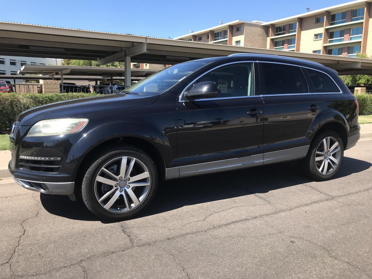 2012 black /black Audi Q7 3.0 Premium quattro (WA1LGBFE8CD) with an 3.0L V6 DOHC 24V TURBO engine, 8-Speed Automatic transmission, located at 323 E Dunlap Ave., Phoenix, AZ, 85020, (602) 331-9000, 33.567677, -112.069000 - 2012 AUDI Q7 SUV AWD 4WD, Premium , ____ 3RD ROW SEATING____ A Must See!!!...Automatic, 3.0T Engine, LOW 113k original miles, Ice cold AC. Panorama Roof. Rear Headrest Monitors, The SUV is gorgeous inside and out. Power Options, Premium Sound CD Player, Beautiful Black Exterior with black leather s - Photo#2